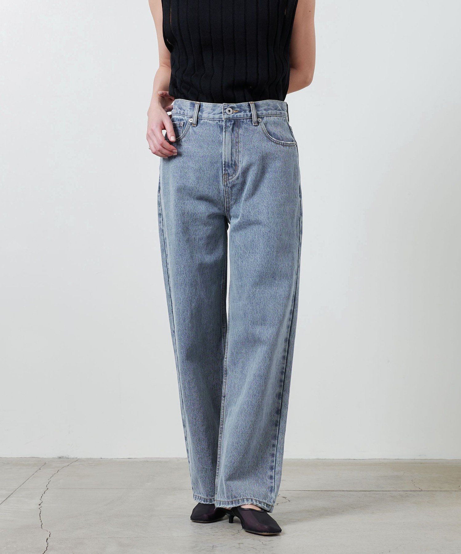 【ユナイテッドアローズ/UNITED ARROWS】のMARW UNITED ARROWS 5ポケット デニムパンツ インテリア・キッズ・メンズ・レディースファッション・服の通販 founy(ファニー) 　ファッション　Fashion　レディースファッション　Fashion for Women　パンツ　Pants & Trousers　デニムパンツ・ジーンズ・美脚デニム　Denim Jeans & Pants　シンプル　Simple, Minimal　ジャケット　Jacket, Outerwear　ダメージ　Distressed, Destroyed　デニム　Denim, Jeans Material　人気　Popular, Best Seller　ポケット　Pocket, Pocket Detail　ルーズ　Loose, Oversized　おすすめ　Recommended / Our Picks　ビジネス 仕事 通勤　Business / Work / Commuting　LT.BLUE|ID: prp329100004843698 ipo3291000000035304497