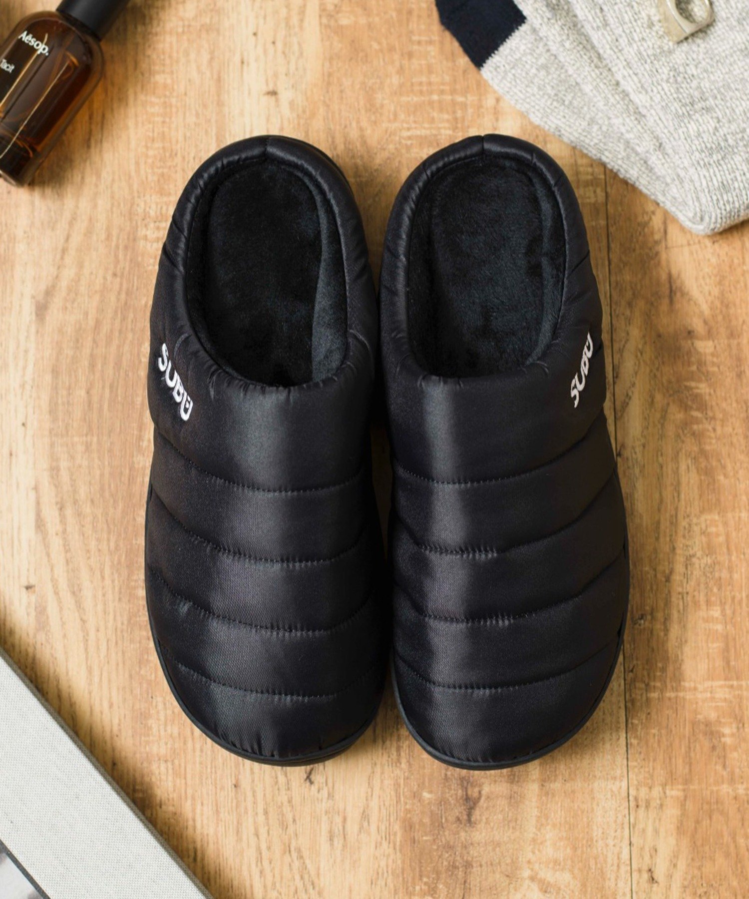 【セットアップセブン/SETUP7】のSUBU/WINTER SANDALS スリッポン/サンダル テフロン加工/4層クッション 人気、トレンドファッション・服の通販 founy(ファニー) 　ファッション　Fashion　レディースファッション　Fashion for Women　インソール　Shoe Insole　クッション　Cushion, Throw Pillow　コーティング　Coating, Coated Finish　サンダル　Sandals, Summer Shoes　スタンダード　Standard, Basic　スリッポン　Slip-On, Loafer　ダウン　Down, Puffer　フィット　Fit, Slim Fit　リラックス　Relax, Relaxed Fit　冬　Winter / This Winter　A/W・秋冬　Autumn/Winter　再入荷　Restock / Back in Stock　 other-1|ID: prp329100004843777 ipo3291000000035305637