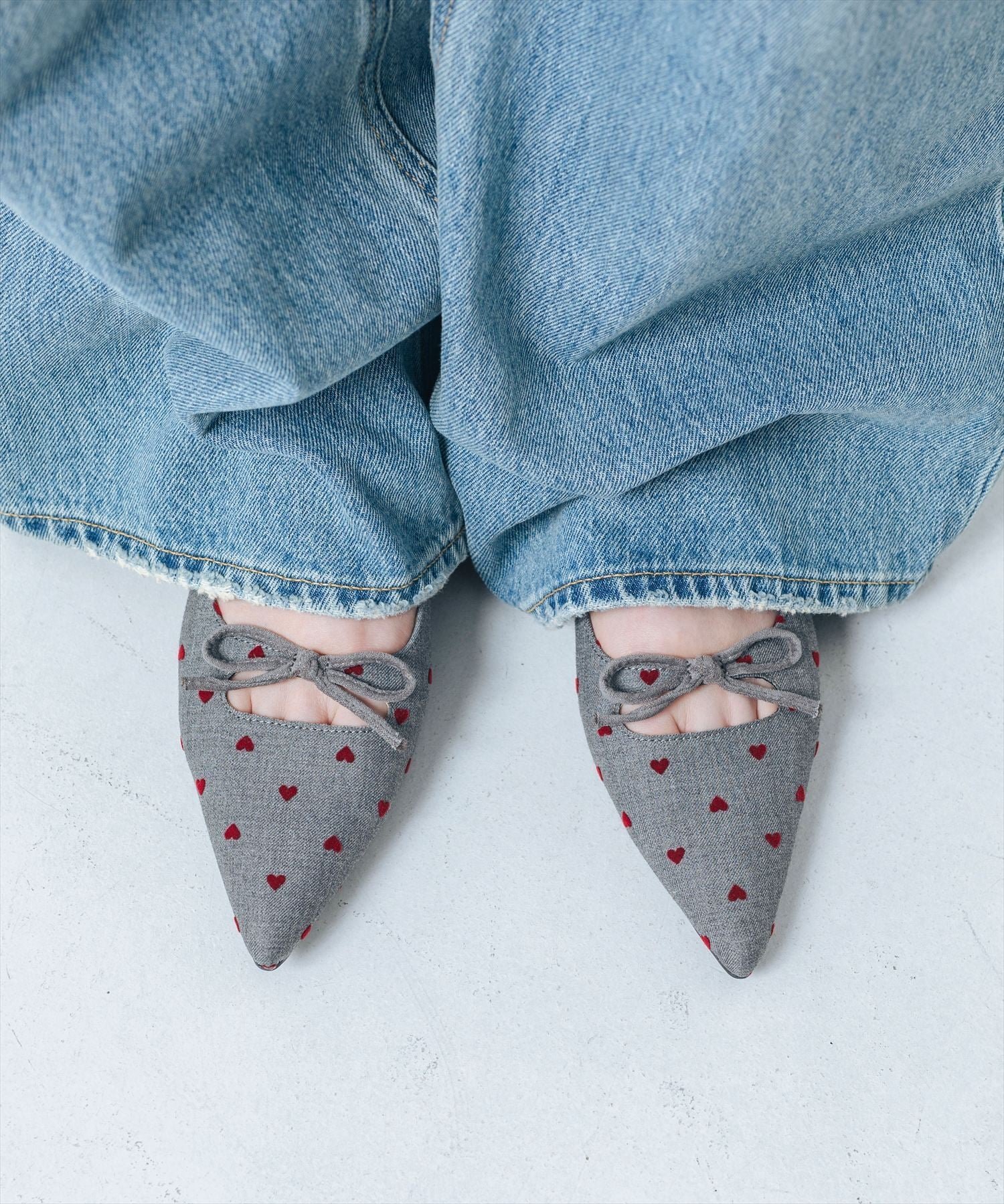 【イーボル/EVOL】の【軽量・柔らかい】ダブルリボンポインテッドパンプス インテリア・キッズ・メンズ・レディースファッション・服の通販 founy(ファニー) 　ファッション　Fashion　レディースファッション　Fashion for Women　オケージョン　Occasion Wear　コンビ　Combo, Combination Style　今季　This Season, Current Season　軽量　Lightweight, Ultra Light　ソックス　Socks, Hosiery　ダブル　Double, Double-Breasted　ヒョウ　Leopard, Animal Print　フェミニン　Feminine, Girly　ラップ　Wrap, Wrap Design　リボン　Ribbon, Bow　レオパード　Leopard, Animal Print　楽ちん　Easy Fit, Comfortable　おすすめ　Recommended / Our Picks　結婚式　Wedding　GYC|ID: prp329100004844046 ipo3291000000036091416