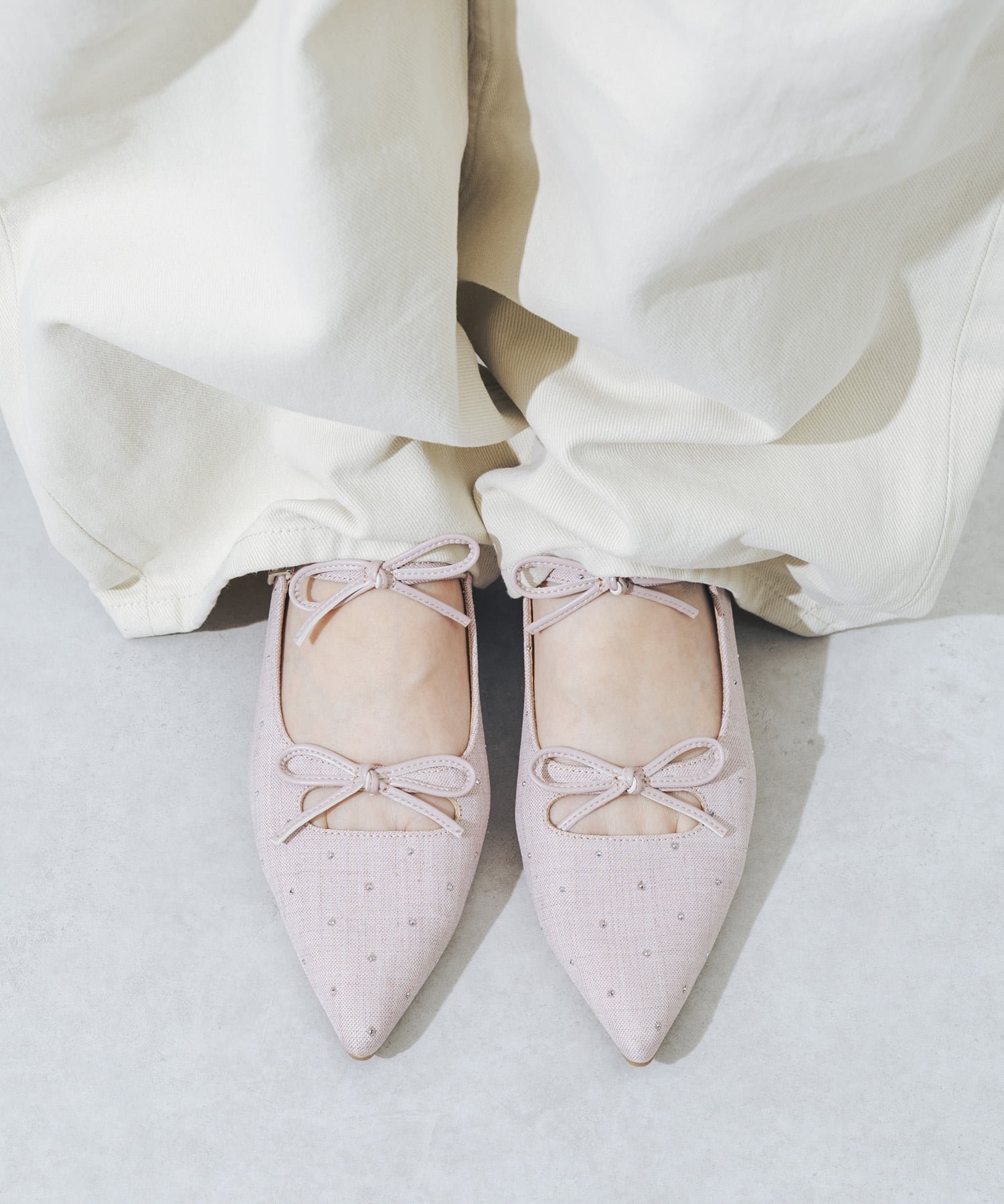 【イーボル/EVOL】の【軽量・柔らかい】ダブルリボンポインテッドパンプス インテリア・キッズ・メンズ・レディースファッション・服の通販 founy(ファニー) 　ファッション　Fashion　レディースファッション　Fashion for Women　オケージョン　Occasion Wear　コンビ　Combo, Combination Style　今季　This Season, Current Season　軽量　Lightweight, Ultra Light　ソックス　Socks, Hosiery　ダブル　Double, Double-Breasted　ヒョウ　Leopard, Animal Print　フェミニン　Feminine, Girly　ラップ　Wrap, Wrap Design　リボン　Ribbon, Bow　レオパード　Leopard, Animal Print　楽ちん　Easy Fit, Comfortable　おすすめ　Recommended / Our Picks　結婚式　Wedding　LPK|ID: prp329100004844046 ipo3291000000036091435