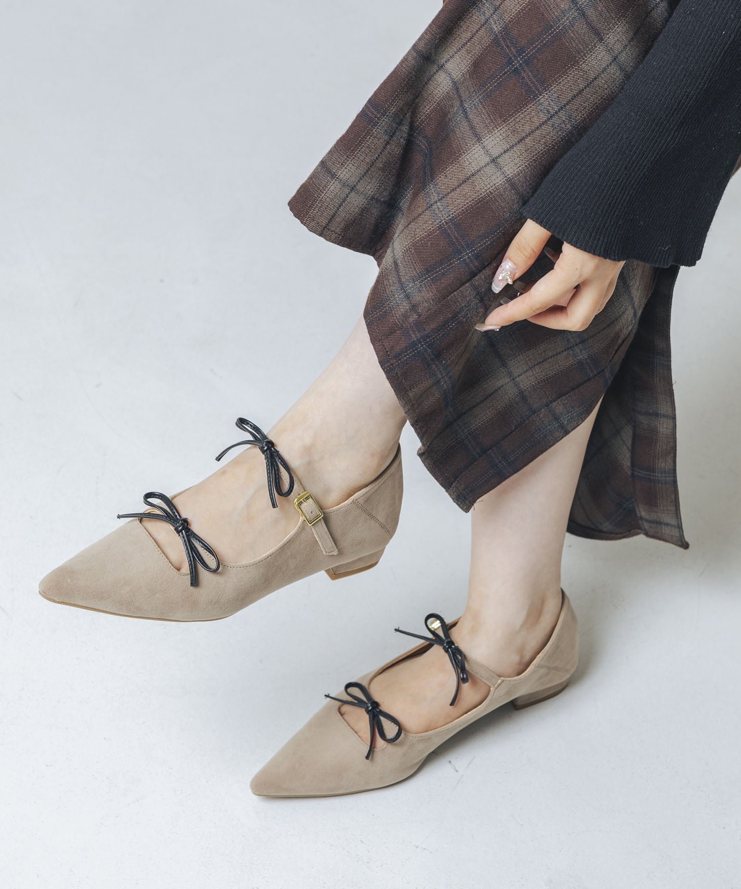 【イーボル/EVOL】の【軽量・柔らかい】ダブルリボンポインテッドパンプス インテリア・キッズ・メンズ・レディースファッション・服の通販 founy(ファニー) 　ファッション　Fashion　レディースファッション　Fashion for Women　オケージョン　Occasion Wear　コンビ　Combo, Combination Style　今季　This Season, Current Season　軽量　Lightweight, Ultra Light　ソックス　Socks, Hosiery　ダブル　Double, Double-Breasted　ヒョウ　Leopard, Animal Print　フェミニン　Feminine, Girly　ラップ　Wrap, Wrap Design　リボン　Ribbon, Bow　レオパード　Leopard, Animal Print　楽ちん　Easy Fit, Comfortable　おすすめ　Recommended / Our Picks　結婚式　Wedding　BGC|ID: prp329100004844046 ipo3291000000036091438