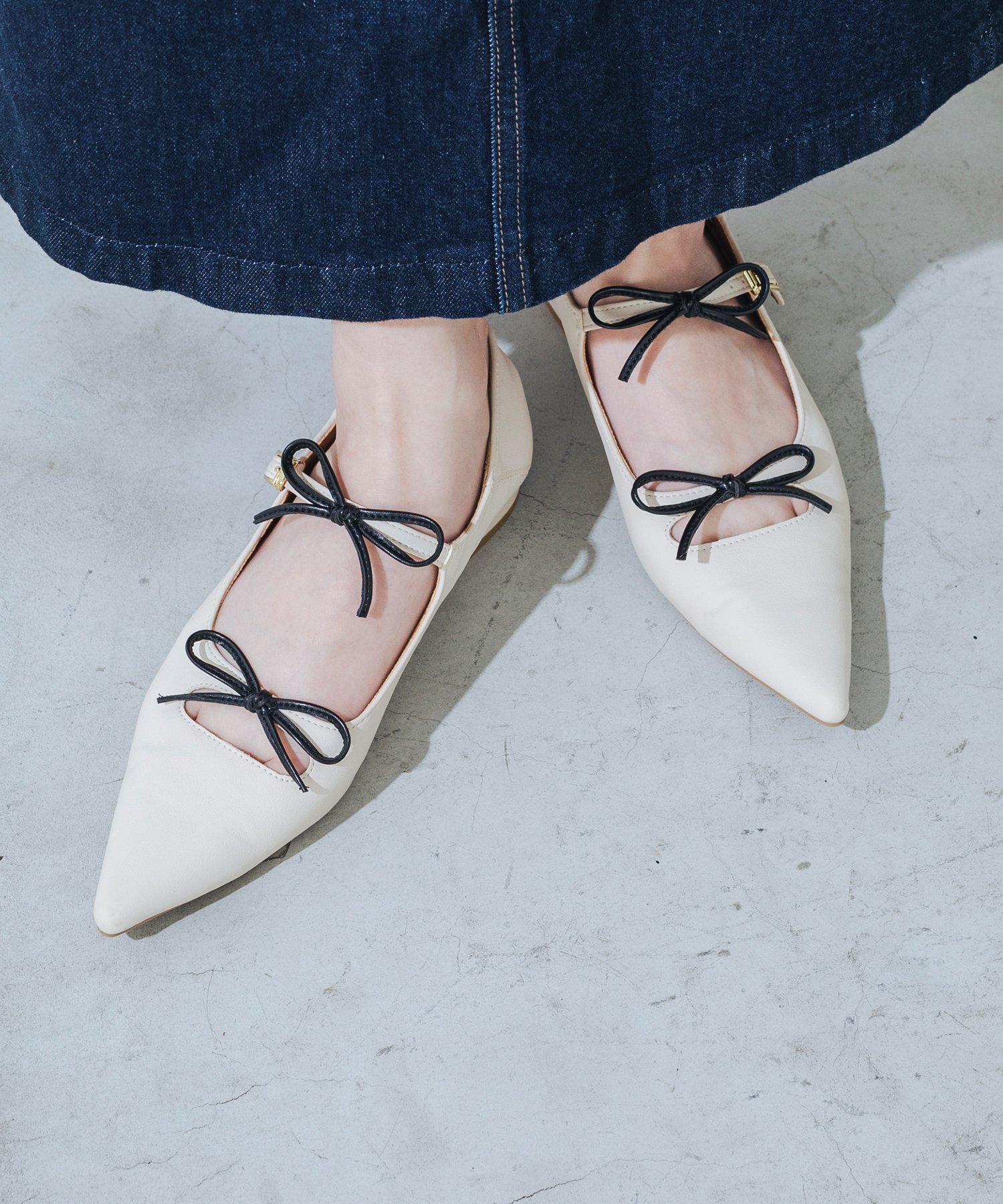 【イーボル/EVOL】の【軽量・柔らかい】ダブルリボンポインテッドパンプス インテリア・キッズ・メンズ・レディースファッション・服の通販 founy(ファニー) 　ファッション　Fashion　レディースファッション　Fashion for Women　オケージョン　Occasion Wear　コンビ　Combo, Combination Style　今季　This Season, Current Season　軽量　Lightweight, Ultra Light　ソックス　Socks, Hosiery　ダブル　Double, Double-Breasted　ヒョウ　Leopard, Animal Print　フェミニン　Feminine, Girly　ラップ　Wrap, Wrap Design　リボン　Ribbon, Bow　レオパード　Leopard, Animal Print　楽ちん　Easy Fit, Comfortable　おすすめ　Recommended / Our Picks　結婚式　Wedding　IVC|ID: prp329100004844046 ipo3291000000036091443