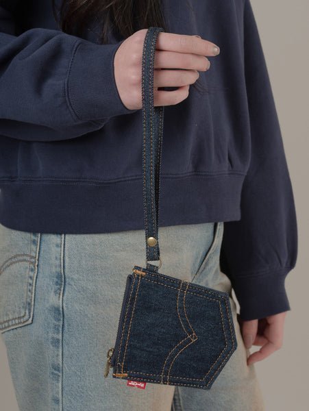 【リーバイス/Levis】のバックポケット ポーチ 人気、トレンドファッション・服の通販 founy(ファニー) 　ファッション　Fashion　レディースファッション　Fashion for Women　バッグ　Bags　ポーチ&ミニバッグ　Pouches & Mini Bags　チャーム　Charm, Pendant　デニム　Denim, Jeans Material　ポケット　Pocket, Pocket Detail　ポーチ　Pouch, Small Case　 other-1|ID: prp329100004844518 ipo3291000000035919836