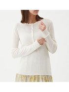 【ミラオーウェン/Mila Owen】のベロアヘンリーネックリブニット 人気、トレンドファッション・服の通販 founy(ファニー) 雑誌掲載アイテム Magazine Picks & Fashion Features ファッション雑誌 Fashion Magazines クラッシィ CLASSY. ファッション Fashion レディースファッション Fashion for Women トップス・カットソー Cut & Sew Tops ニット Knit Tops & Sweaters ベロアトップス Velour Tops / Velvet-Look Items 1月号 January Issue インナー Innerwear シアー Sheer, See-Through シンプル Simple, Minimal スタイリッシュ Stylish, Fashionable スマート Smart, Elegant 雑誌 Magazine, Fashion Magazine トレンド Trend, Trending Now 人気 Popular, Best Seller ベロア Velour, Soft Velvet ラグジュアリー Luxury, Elegant リブニット Rib Knit, Ribbed Knit おすすめ Recommended / Our Picks thumbnail WHT[001]|ID: prp329100004845099 ipo3291000000035330456