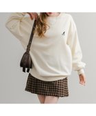 【ロッキーモンロー/Rocky Monroe】の【KANGOL】別注コラボ ロゴ刺繍スウェット 人気、トレンドファッション・服の通販 founy(ファニー) ファッション Fashion レディースファッション Fashion for Women トップス・カットソー Cut & Sew Tops レディースパーカー・カジュアルフーディー Casual Hoodies & Sweatshirts スウェット・クルーネックトップス Sweatshirts & Crewnecks / Relaxed Fit Sweat Tops コラボ Collaboration, Collab 切替 Switching, Contrast Panel 軽量 Lightweight, Ultra Light シンプル Simple, Minimal スウェット / スエット Sweatshirt, Sweatwear トレンド Trend, Trending Now 人気 Popular, Best Seller ハイネック High Neck, Mock Neck パイピング Piping, Trim Design 別注 Limited Edition, Custom Order 無地 Plain, Solid Color リラックス Relax, Relaxed Fit ワイド Wide, Wide Fit ワンポイント One Point, Statement Accent エレガント 上品 Elegant 2025年 2025 2025-2026秋冬・A/W Autumn/Winter 2025–26 AW25–26 thumbnail アイボリー|ID: prp329100004845105 ipo3291000000036069013