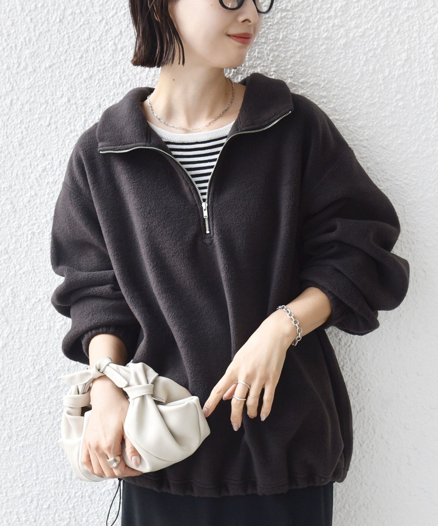 【シップス フォー ウィメン/SHIPS】の洗濯機可能 フリース 裾 ドロスト ハーフ ジップ プルオーバー インテリア・キッズ・メンズ・レディースファッション・服の通販 founy(ファニー) 　ファッション　Fashion　レディースファッション　Fashion for Women　トップス・カットソー　Cut & Sew Tops　カジュアルプルオーバー・ニットトップス　Pullovers & Knit Tops / Casual Pullovers　ジップ　Zip, Zipper　スラックス　Slacks, Dress Pants　タートルネック　Turtleneck, High Neck　ハーフ　Half, Half-Length　ボトム　Bottoms, Lower Wear　リラックス　Relax, Relaxed Fit　ロング　Long, Long-Length　ワイド　Wide, Wide Fit　おすすめ　Recommended / Our Picks　チャコールグレー|ID: prp329100004845230 ipo3291000000035331319