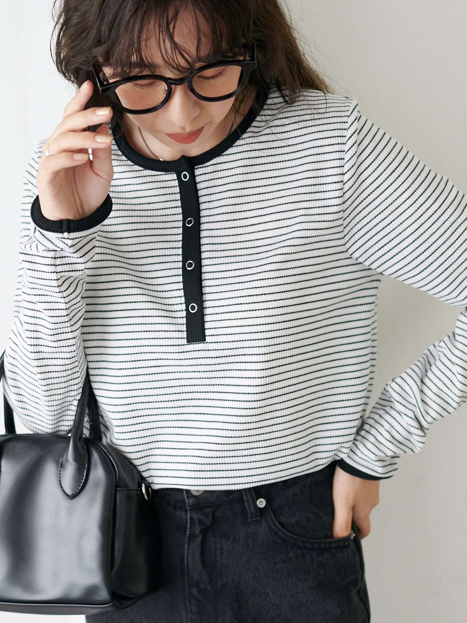 【ディスコート/Discoat】の【20色展開/インナー使いにも◎】ワッフルボーダー長袖Tシャツ《WEB限定》 インテリア・キッズ・メンズ・レディースファッション・服の通販 founy(ファニー) ファッション Fashion レディースファッション Fashion for Women トップス・カットソー Cut & Sew Tops シャツ・ブラウス・オフィスカジュアル Elegant Blouses & Button-Ups ロングTシャツ・Tシャツ Longline T-Shirts & Tees インナー Innerwear シンプル Simple, Minimal とろみ Fluid, Flowy Fabric 長袖 Long Sleeve, Full Sleeve バランス Balance, Style Balance ボトム Bottoms, Lower Wear ボーダー Border, Stripe リラックス Relax, Relaxed Fit ワッフル Waffle, Waffle Knit おすすめ Recommended / Our Picks ホワイトその他1|ID: prp329100004845232 ipo3291000000035331327