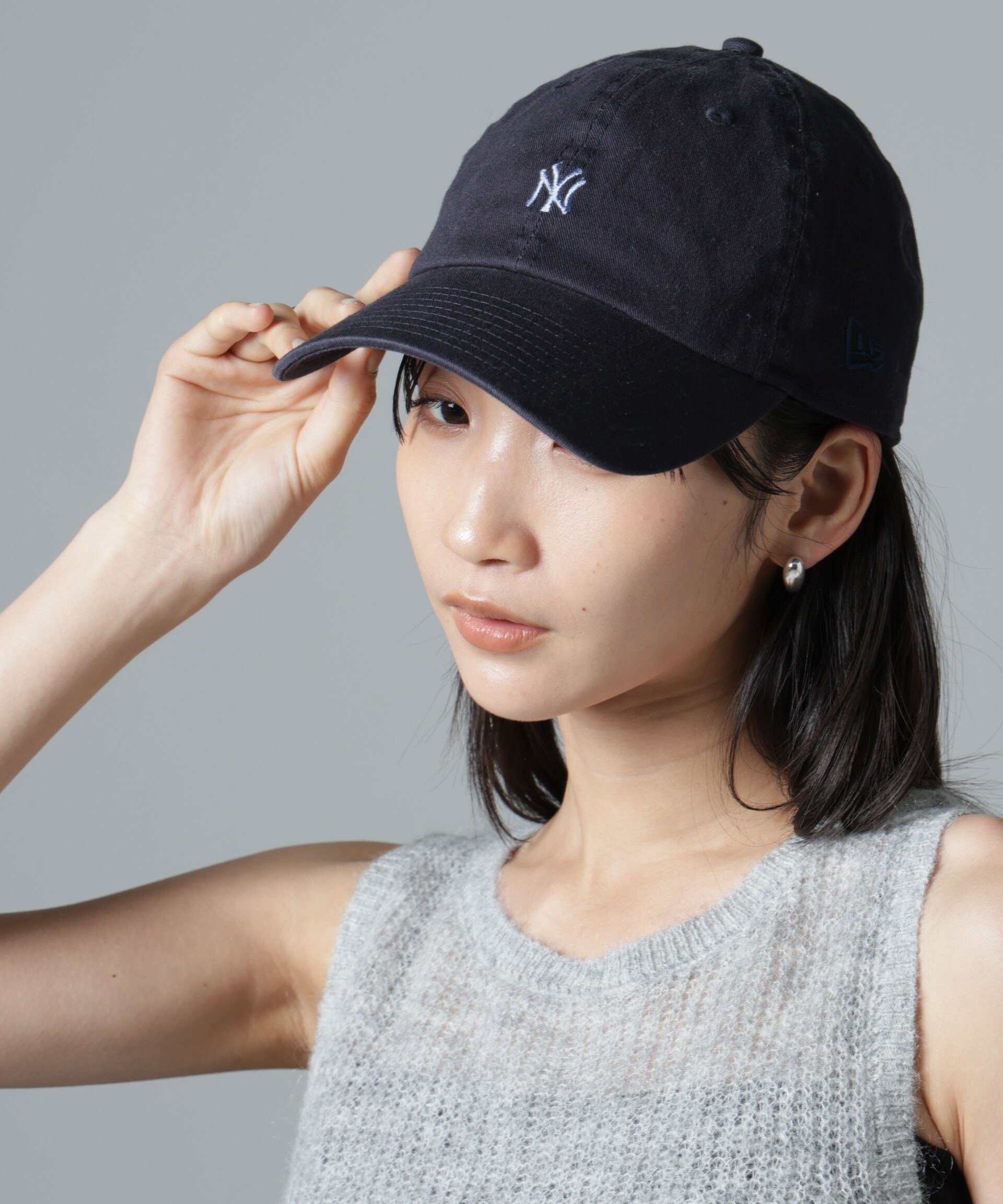 【ナノ ユニバース/nano universe】のNEW ERA/別注 CC NEYYAN MINILOGO CAP インテリア・キッズ・メンズ・レディースファッション・服の通販 founy(ファニー) 　ファッション　Fashion　レディースファッション　Fashion for Women　キャップ　Cap, Baseball Cap　クラシック　Classic, Timeless Style　今季　This Season, Current Season　ニューヨーク　New York, NYC Style　フォルム　Silhouette, Form　フロント　Front, Front Design　別注　Limited Edition, Custom Order　エレガント 上品　Elegant　2025年　2025　2025春夏・S/S　Spring/Summer 2025 SS25　ネイビー|ID: prp329100004845412 ipo3291000000035332127