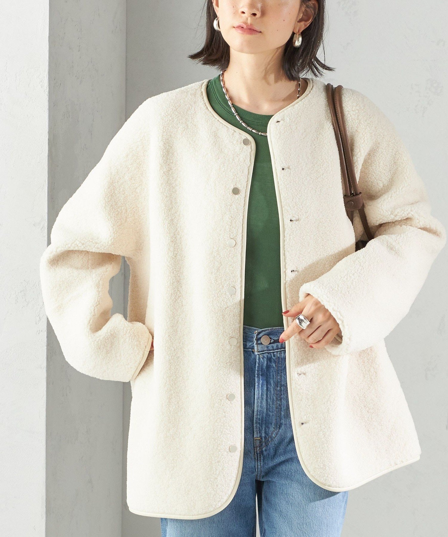 【シップス フォー ウィメン/SHIPS】の【一部WEB限定】 手洗い可能 NEW リバーシブル ボア ブルゾン インテリア・キッズ・メンズ・レディースファッション・服の通販 founy(ファニー) 　ファッション　Fashion　レディースファッション　Fashion for Women　アウター　Coat / Outerwear Collection　ブルゾンジャケット・スポーティアウター　Blouson Jackets　カーディガン　Cardigan, Knitwear　ドット　Polka Dot, Dot Pattern　ブルゾン　Blouson, Bomber Jacket　ボンディング　Bonding, Bonded Fabric　ポケット　Pocket, Pocket Detail　メタル　Metal, Metal Parts　リバーシブル　Reversible, Two-Sided　2025年　2025　2025-2026秋冬・A/W　Autumn/Winter 2025–26 AW25–26　オフホワイト|ID: prp329100004845956 ipo3291000000036339044