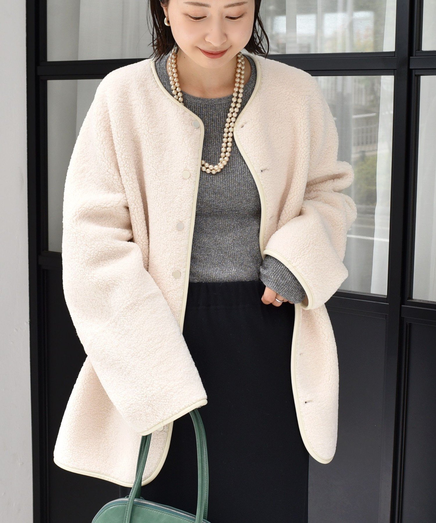 【シップス フォー ウィメン/SHIPS】の【一部WEB限定】 手洗い可能 NEW リバーシブル ボア ブルゾン インテリア・キッズ・メンズ・レディースファッション・服の通販 founy(ファニー) 　ファッション　Fashion　レディースファッション　Fashion for Women　アウター　Coat / Outerwear Collection　ブルゾンジャケット・スポーティアウター　Blouson Jackets　カーディガン　Cardigan, Knitwear　ドット　Polka Dot, Dot Pattern　ブルゾン　Blouson, Bomber Jacket　ボンディング　Bonding, Bonded Fabric　ポケット　Pocket, Pocket Detail　メタル　Metal, Metal Parts　リバーシブル　Reversible, Two-Sided　2025年　2025　2025-2026秋冬・A/W　Autumn/Winter 2025–26 AW25–26　アイボリー|ID: prp329100004845956 ipo3291000000036339047