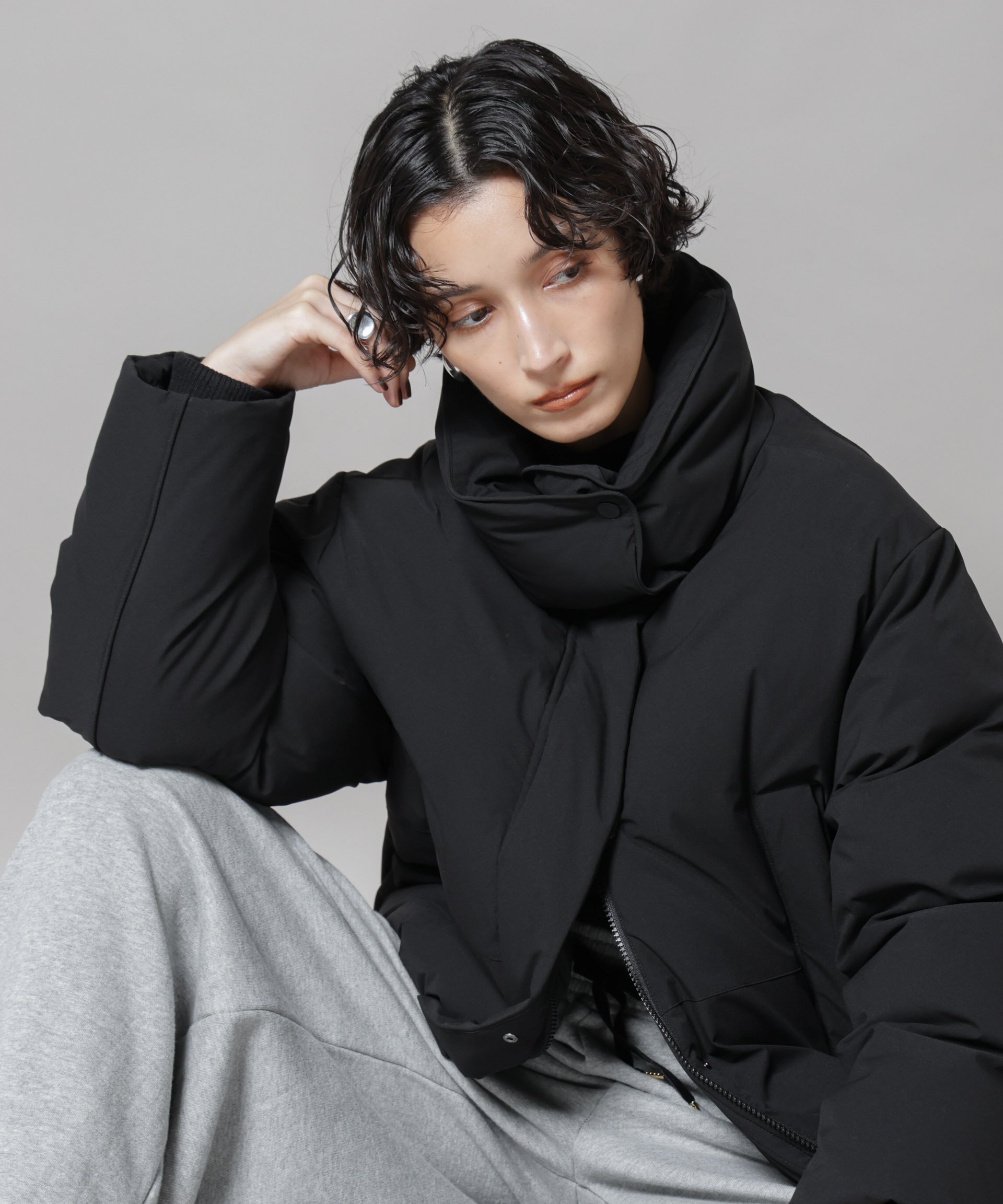 【ナノ ユニバース/nano universe】の「西川ダウン」ソロテックスショートダウン インテリア・キッズ・メンズ・レディースファッション・服の通販 founy(ファニー) 　ファッション　Fashion　レディースファッション　Fashion for Women　アクセサリー　Fashion Accessories　クッション　Cushion, Throw Pillow　コンパクト　Compact, Small Size　軽量　Lightweight, Ultra Light　ショート　Short, Short Length　スタンド　Stand Collar, Upright Stand　ストレッチ　Stretch, Stretchy Fabric　ダウン　Down, Puffer　時計　Watch, Wristwatch　なめらか　Smooth, Silky Texture　バランス　Balance, Style Balance　ポケット　Pocket, Pocket Detail　モダン　Modern, Contemporary　おすすめ　Recommended / Our Picks　2025年　2025　2025-2026秋冬・A/W　Autumn/Winter 2025–26 AW25–26　ブラック|ID: prp329100004845998 ipo3291000000035347332