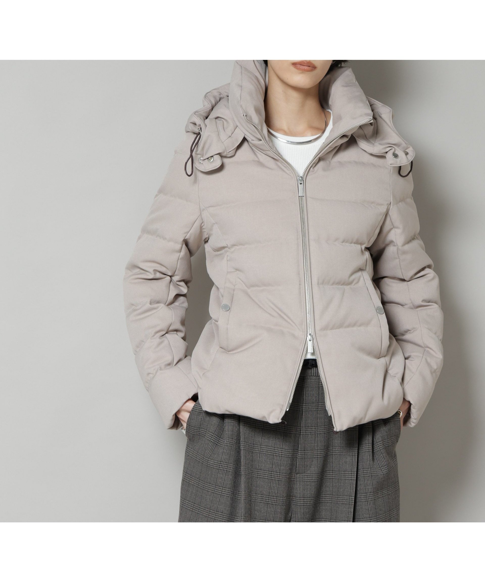 【ナノ ユニバース/nano universe】の「西川ダウン」サージショートダウン インテリア・キッズ・メンズ・レディースファッション・服の通販 founy(ファニー) 　ファッション　Fashion　レディースファッション　Fashion for Women　アクセサリー　Fashion Accessories　エレガント 上品　Elegant　軽量　Lightweight, Ultra Light　ショート　Short, Short Length　スタンド　Stand Collar, Upright Stand　ダウン　Down, Puffer　定番　Standard, Basic Item　時計　Watch, Wristwatch　人気　Popular, Best Seller　バランス　Balance, Style Balance　フォルム　Silhouette, Form　ポケット　Pocket, Pocket Detail　ビジネス 仕事 通勤　Business / Work / Commuting　2025年　2025　2025-2026秋冬・A/W　Autumn/Winter 2025–26 AW25–26　グレージュ3|ID: prp329100004846000 ipo3291000000035347399