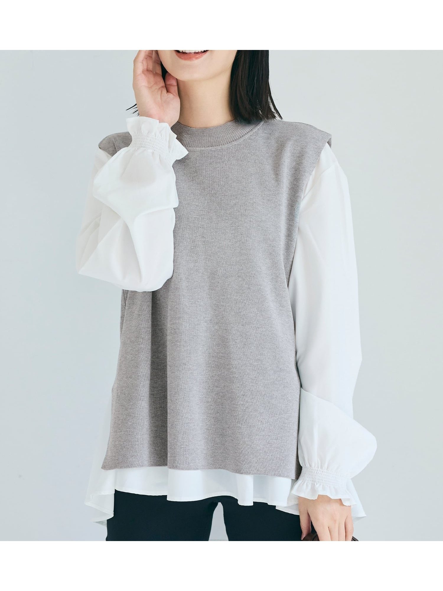 【コカ/COCA】の【再入荷】ベストセットブラウス インテリア・キッズ・メンズ・レディースファッション・服の通販 founy(ファニー) 　ファッション　Fashion　レディースファッション　Fashion for Women　アウター　Coat / Outerwear Collection　トップス・カットソー　Cut & Sew Tops　シャツ・ブラウス・オフィスカジュアル　Elegant Blouses & Button-Ups　ベスト&ジレ / 重ね着スタイル　Vests & Gilets　春　Spring　シンプル　Simple, Minimal　スリーブ　Sleeve, Long Sleeve / Short Sleeve　セットアップ　Set-Up, Coordinated Outfit　トレンド　Trend, Trending Now　ドッキング　Docking, Mixed Material　フェミニン　Feminine, Girly　ベスト　Vest, Waistcoat　ポケット　Pocket, Pocket Detail　無地　Plain, Solid Color　S/S・春夏　SS, Spring/Summer, Warm Season　再入荷　Restock / Back in Stock　夏　Summer　エレガント 上品　Elegant　ビジネス 仕事 通勤　Business / Work / Commuting　2026年　2026　Gray|ID: prp329100004846024 ipo3291000000036071360