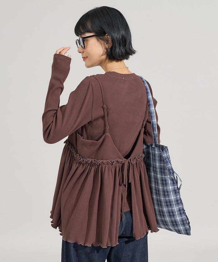 【フリークスストア/FREAK'S STORE】の【セットアイテム】アーミーリブ 2WAYビスチェセット ロンT 25AW インテリア・キッズ・メンズ・レディースファッション・服の通販 founy(ファニー) 　ファッション　Fashion　レディースファッション　Fashion for Women　トップス・カットソー　Cut & Sew Tops　ロングTシャツ・Tシャツ　Longline T-Shirts & Tees　ビスチェ　Bustiers & Corset Tops / Layered Bustier Style　2025年　2025　2025-2026秋冬・A/W　Autumn/Winter 2025–26 AW25–26　冬　Winter / This Winter　おすすめ　Recommended / Our Picks　キャミソール　Camisole, Spaghetti Strap Top　スリーブ　Sleeve, Long Sleeve / Short Sleeve　ロング　Long, Long-Length　A/W・秋冬　Autumn/Winter　ブラウン|ID: prp329100004846033 ipo3291000000035704987