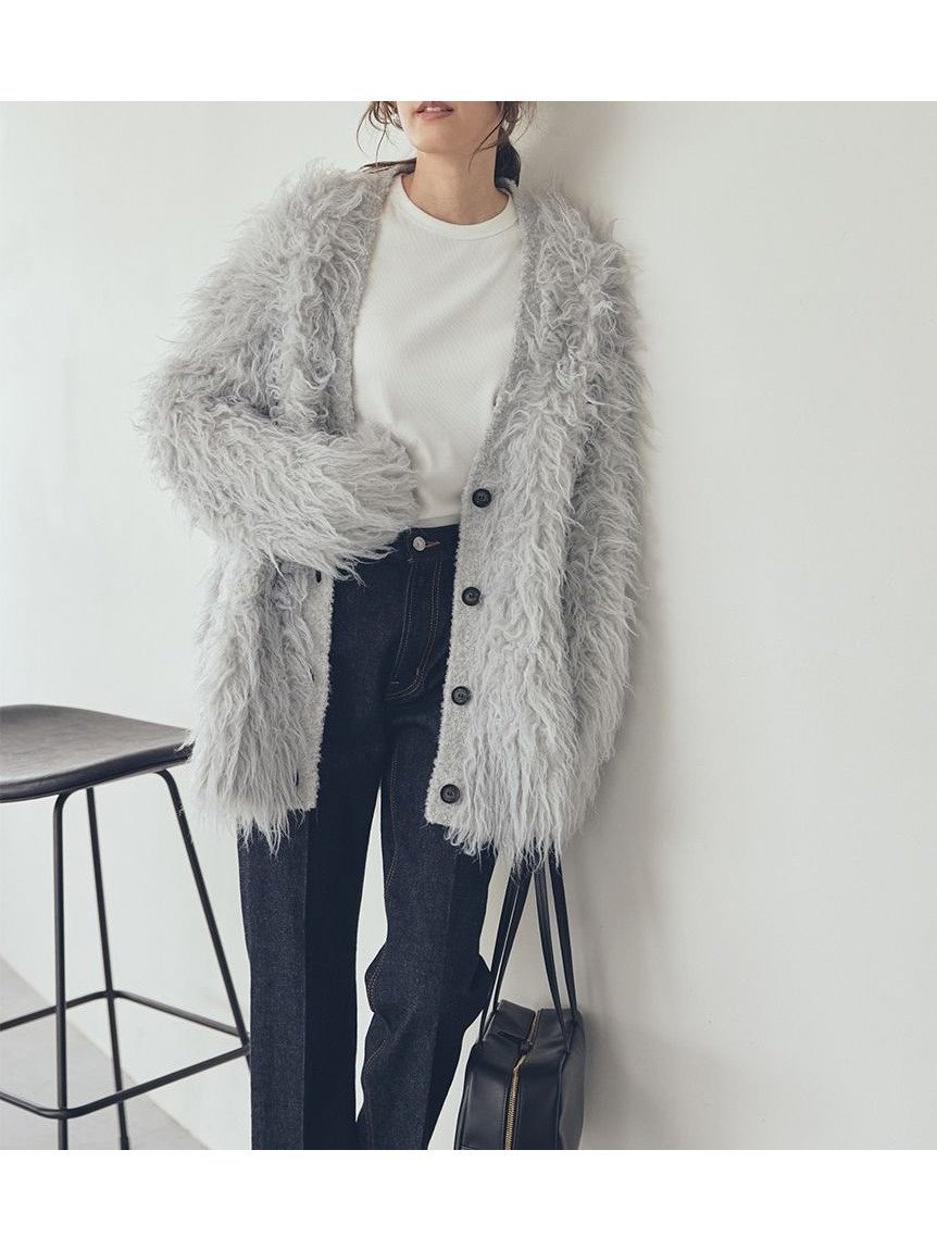 【ミラオーウェン/Mila Owen】のスコッチ釦シャギーニットカーディガン インテリア・キッズ・メンズ・レディースファッション・服の通販 founy(ファニー) 　雑誌掲載アイテム　Magazine Picks & Fashion Features　ファッション雑誌　Fashion Magazines　ストーリィ　STORY　ジゼル　GISELe　ファッション　Fashion　レディースファッション　Fashion for Women　トップス・カットソー　Cut & Sew Tops　ニット　Knit Tops & Sweaters　カーディガン・羽織り　Layered Style Cardigans　秋　Autumn　11月号　November Issue　12月号　December Issue　スマート　Smart, Elegant　雑誌　Magazine, Fashion Magazine　タンク　Tank Top, Sleeveless Top　トレンド　Trend, Trending Now　ミドル　Middle Length, Mid Height　ラグジュアリー　Luxury, Elegant　ロング　Long, Long-Length　冬　Winter / This Winter　LGRY[005]|ID: prp329100004846057 ipo3291000000035350086