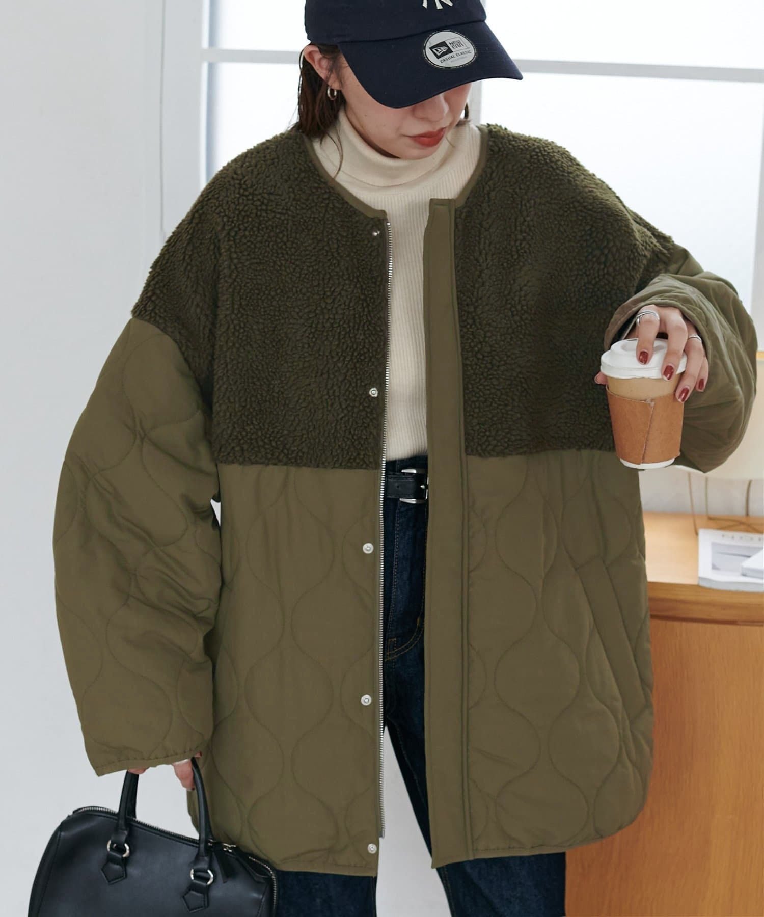 【ディスコート/Discoat】のボア切替キルティングコート《WEB限定カラーあり》 インテリア・キッズ・メンズ・レディースファッション・服の通販 founy(ファニー) 　ファッション　Fashion　レディースファッション　Fashion for Women　アウター　Coat / Outerwear Collection　コート・ロングコート・ピーコート　Long Coats, Peacoats & More　キルティング　Quilted, Quilting　切替　Switching, Contrast Panel　スウェット / スエット　Sweatshirt, Sweatwear　スラックス　Slacks, Dress Pants　スリット　Slit, Slit Detail　タートル　Turtleneck, Turtle Collar　タートルネック　Turtleneck, High Neck　チェック　Check, Plaid, Tartan　デニム　Denim, Jeans Material　ハイネック　High Neck, Mock Neck　おすすめ　Recommended / Our Picks　カーキ|ID: prp329100004847914 ipo3291000000035598962