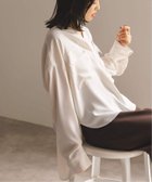 【ノーブル / スピック&スパン/NOBLE / Spick & Span】の《追加・WEB限定カラー》ワークディテールドレープシャツ 人気、トレンドファッション・服の通販 founy(ファニー) ファッション Fashion レディースファッション Fashion for Women トップス・カットソー Cut & Sew Tops シャツ・ブラウス・オフィスカジュアル Elegant Blouses & Button-Ups とろみ Fluid, Flowy Fabric デコルテ Décolleté, Neckline バランス Balance, Style Balance ベーシック Basic, Essential ポケット Pocket, Pocket Detail ワーク Workwear, Utility Style ビジネス 仕事 通勤 Business / Work / Commuting thumbnail ホワイト A|ID: prp329100004850123 ipo3291000000036038500