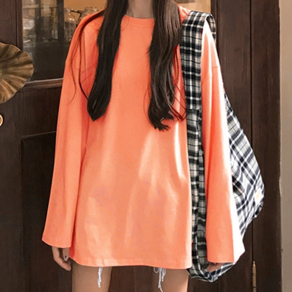 【ミニミニストア/miniministore】のゆったり 着やせ 長袖プルオーバー 無地 インテリア・キッズ・メンズ・レディースファッション・服の通販 founy(ファニー) 　ファッション　Fashion　レディースファッション　Fashion for Women　トップス・カットソー　Cut & Sew Tops　カジュアルプルオーバー・ニットトップス　Pullovers & Knit Tops / Casual Pullovers　オレンジ　Orange　カットソー　Cut and Sewn Top　ガウチョパンツ　Gaucho Pants, Culottes　デニム　Denim, Jeans Material　リラックス　Relax, Relaxed Fit　ルーズ　Loose, Oversized　ロング　Long, Long-Length　定番　Standard, Basic Item　無地　Plain, Solid Color　長袖　Long Sleeve, Full Sleeve　サーモンピンク|ID: prp329100004850168 ipo3291000000036296729