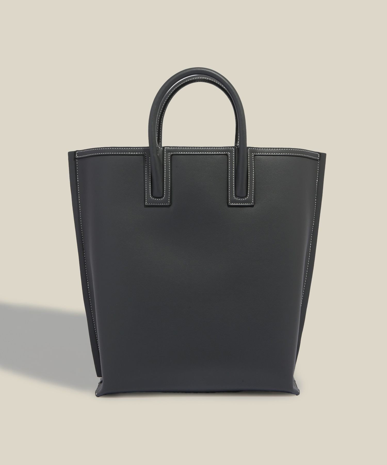 【ロペ/ROPE'】の【E POR】Ree BAG Large【通勤】【A4対応】 インテリア・キッズ・メンズ・レディースファッション・服の通販 founy(ファニー) 　ファッション　Fashion　レディースファッション　Fashion for Women　エレガント 上品　Elegant　軽量　Lightweight, Ultra Light　ショルダー　Shoulder, Shoulder Strap　ショート　Short, Short Length　シンプル　Simple, Minimal　スーツ　Suit, Formalwear　バランス　Balance, Style Balance　ビッグ　Big, Oversized　ポケット　Pocket, Pocket Detail　ロング　Long, Long-Length　おすすめ　Recommended / Our Picks　ビジネス 仕事 通勤　Business / Work / Commuting　チャコール(06)|ID: prp329100004850251 ipo3291000000035540956