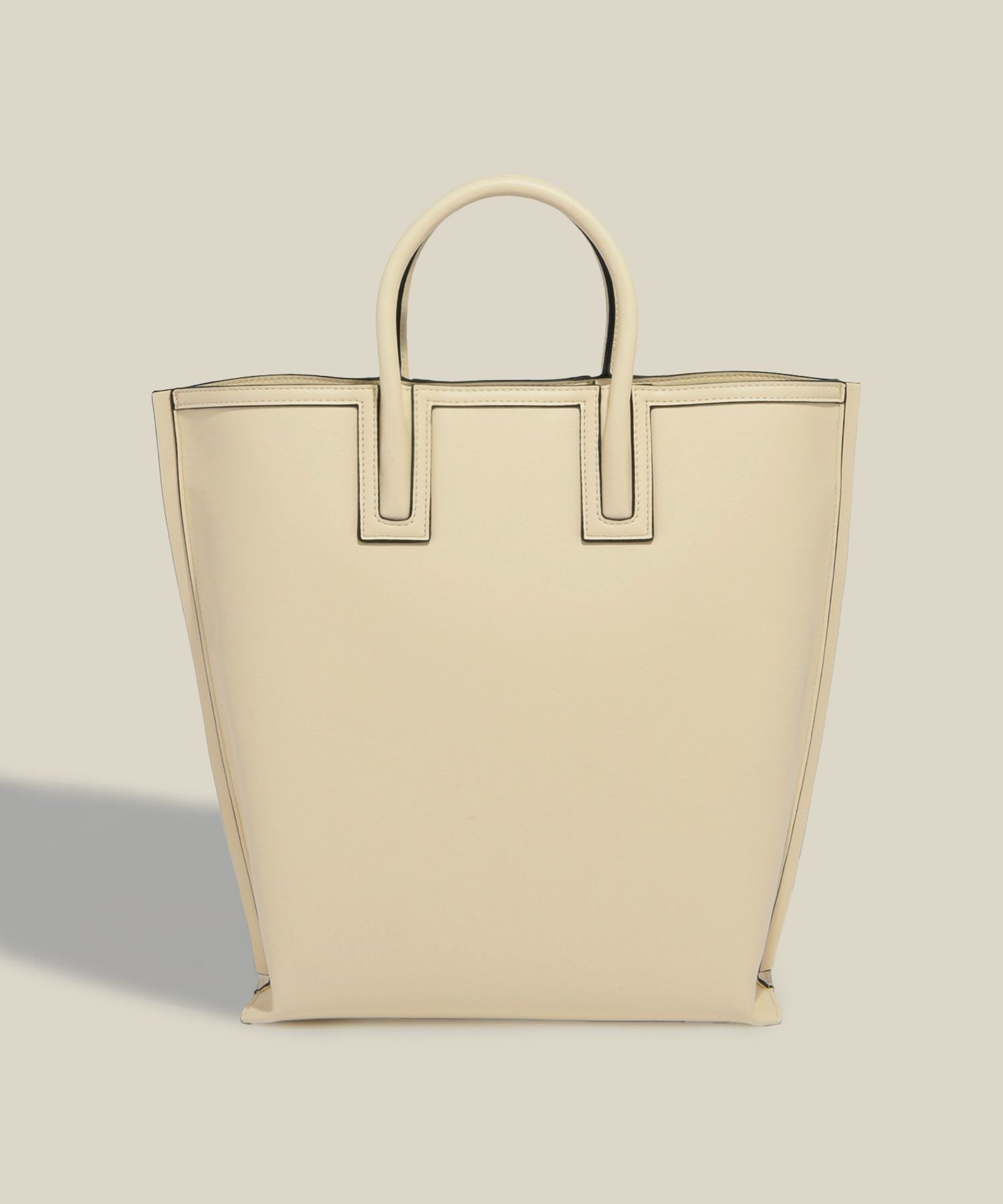 【ロペ/ROPE'】の【E POR】Ree BAG Large【通勤】【A4対応】 インテリア・キッズ・メンズ・レディースファッション・服の通販 founy(ファニー) 　ファッション　Fashion　レディースファッション　Fashion for Women　エレガント 上品　Elegant　軽量　Lightweight, Ultra Light　ショルダー　Shoulder, Shoulder Strap　ショート　Short, Short Length　シンプル　Simple, Minimal　スーツ　Suit, Formalwear　バランス　Balance, Style Balance　ビッグ　Big, Oversized　ポケット　Pocket, Pocket Detail　ロング　Long, Long-Length　おすすめ　Recommended / Our Picks　ビジネス 仕事 通勤　Business / Work / Commuting　キナリ(16)|ID: prp329100004850251 ipo3291000000035540963