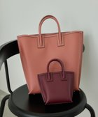 【ロペ/ROPE'】の【E POR】Ree BAG Large【通勤】【A4対応】 人気、トレンドファッション・服の通販 founy(ファニー) ファッション Fashion レディースファッション Fashion for Women エレガント 上品 Elegant 軽量 Lightweight, Ultra Light ショルダー Shoulder, Shoulder Strap ショート Short, Short Length シンプル Simple, Minimal スーツ Suit, Formalwear バランス Balance, Style Balance ビッグ Big, Oversized ポケット Pocket, Pocket Detail ロング Long, Long-Length おすすめ Recommended / Our Picks ビジネス 仕事 通勤 Business / Work / Commuting thumbnail ピンク系(65)|ID: prp329100004850251 ipo3291000000035540989