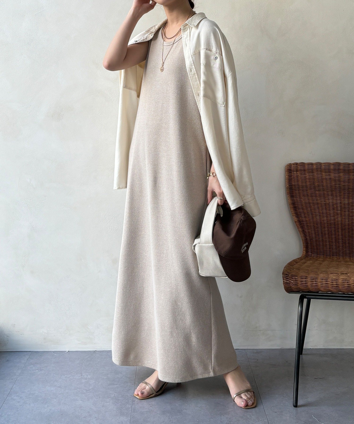 【ドゥドゥ/DouDou】の【全骨格細見え】ブークレーダンボールタンクワンピース インテリア・キッズ・メンズ・レディースファッション・服の通販 founy(ファニー) 　ファッション　Fashion　レディースファッション　Fashion for Women　ワンピース　Dresses　春　Spring　スマート　Smart, Elegant　スリット　Slit, Slit Detail　雑誌　Magazine, Fashion Magazine　タンク　Tank Top, Sleeveless Top　フラット　Flat, Flat Shoes　ポケット　Pocket, Pocket Detail　S/S・春夏　SS, Spring/Summer, Warm Season　再入荷　Restock / Back in Stock　夏　Summer　エレガント 上品　Elegant　2025年　2025　2025春夏・S/S　Spring/Summer 2025 SS25　ベージュその他1|ID: prp329100004850269 ipo3291000000036042848