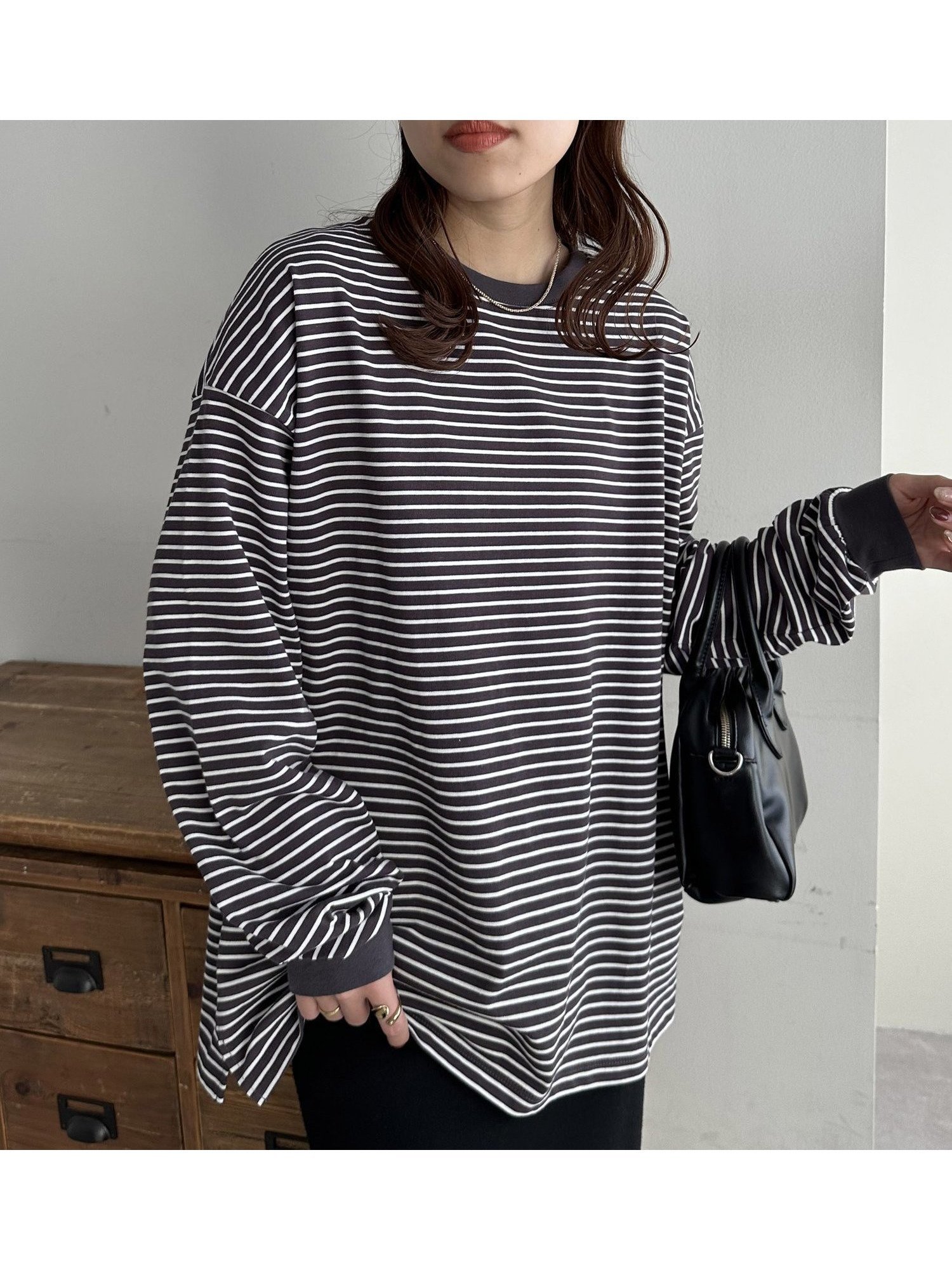 【ディスコート/Discoat】の【21色展開/WEB限定】ボーダービッグロングTシャツ インテリア・キッズ・メンズ・レディースファッション・服の通販 founy(ファニー) 　ファッション　Fashion　レディースファッション　Fashion for Women　トップス・カットソー　Cut & Sew Tops　シャツ・ブラウス・オフィスカジュアル　Elegant Blouses & Button-Ups　ロングTシャツ・Tシャツ　Longline T-Shirts & Tees　インナー　Innerwear　カーゴパンツ　Cargo Pants, Utility Pants　シンプル　Simple, Minimal　ジャケット　Jacket, Outerwear　スラックス　Slacks, Dress Pants　とろみ　Fluid, Flowy Fabric　デニム　Denim, Jeans Material　バランス　Balance, Style Balance　リラックス　Relax, Relaxed Fit　冬　Winter / This Winter　おすすめ　Recommended / Our Picks　トープ|ID: prp329100004850967 ipo3291000000036160544