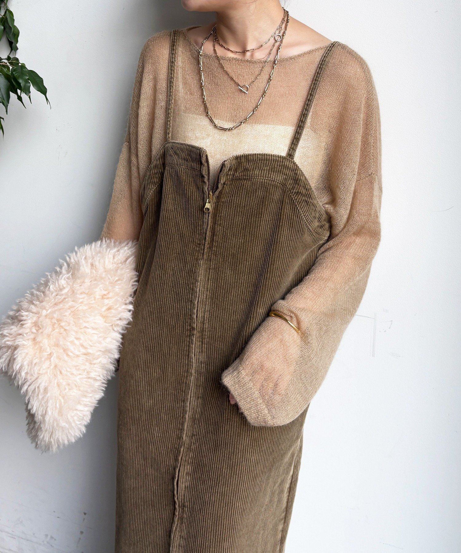 【ドゥドゥ/DouDou】の【新色追加】コーデュロイジャンスカ インテリア・キッズ・メンズ・レディースファッション・服の通販 founy(ファニー) 　ファッション　Fashion　レディースファッション　Fashion for Women　コーデュロイ　Corduroy, Cord Fabric　スマート　Smart, Elegant　センター　Center, Center Line　トレンド　Trend, Trending Now　人気　Popular, Best Seller　フロント　Front, Front Design　A/W・秋冬　Autumn/Winter　冬　Winter / This Winter　再入荷　Restock / Back in Stock　2025年　2025　2025-2026秋冬・A/W　Autumn/Winter 2025–26 AW25–26　カーキ|ID: prp329100004851022 ipo3291000000035566771