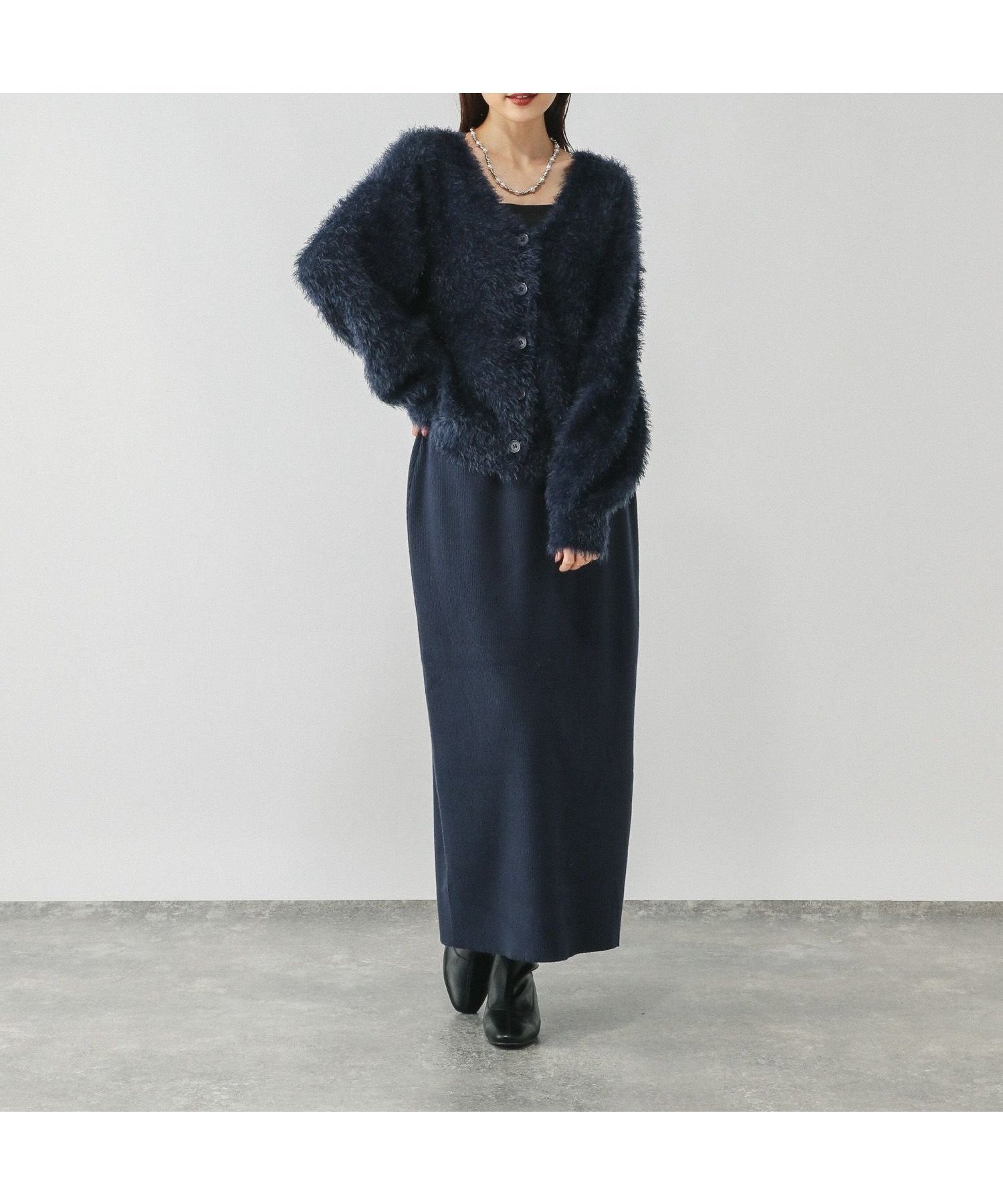 【グローバルワーク/GLOBAL WORK】のシャギーカーディガン*スカートSET/579504 インテリア・キッズ・メンズ・レディースファッション・服の通販 founy(ファニー) 　ファッション　Fashion　レディースファッション　Fashion for Women　スカート　Skirts　おすすめ　Recommended / Our Picks　カーディガン　Cardigan, Knitwear　シンプル　Simple, Minimal　スリット　Slit, Slit Detail　セットアップ　Set-Up, Coordinated Outfit　フェザーヤーン　Feather Yarn, Fluffy Yarn　フェミニン　Feminine, Girly　楽ちん　Easy Fit, Comfortable　ネイビー88|ID: prp329100004851463 ipo3291000000035592062