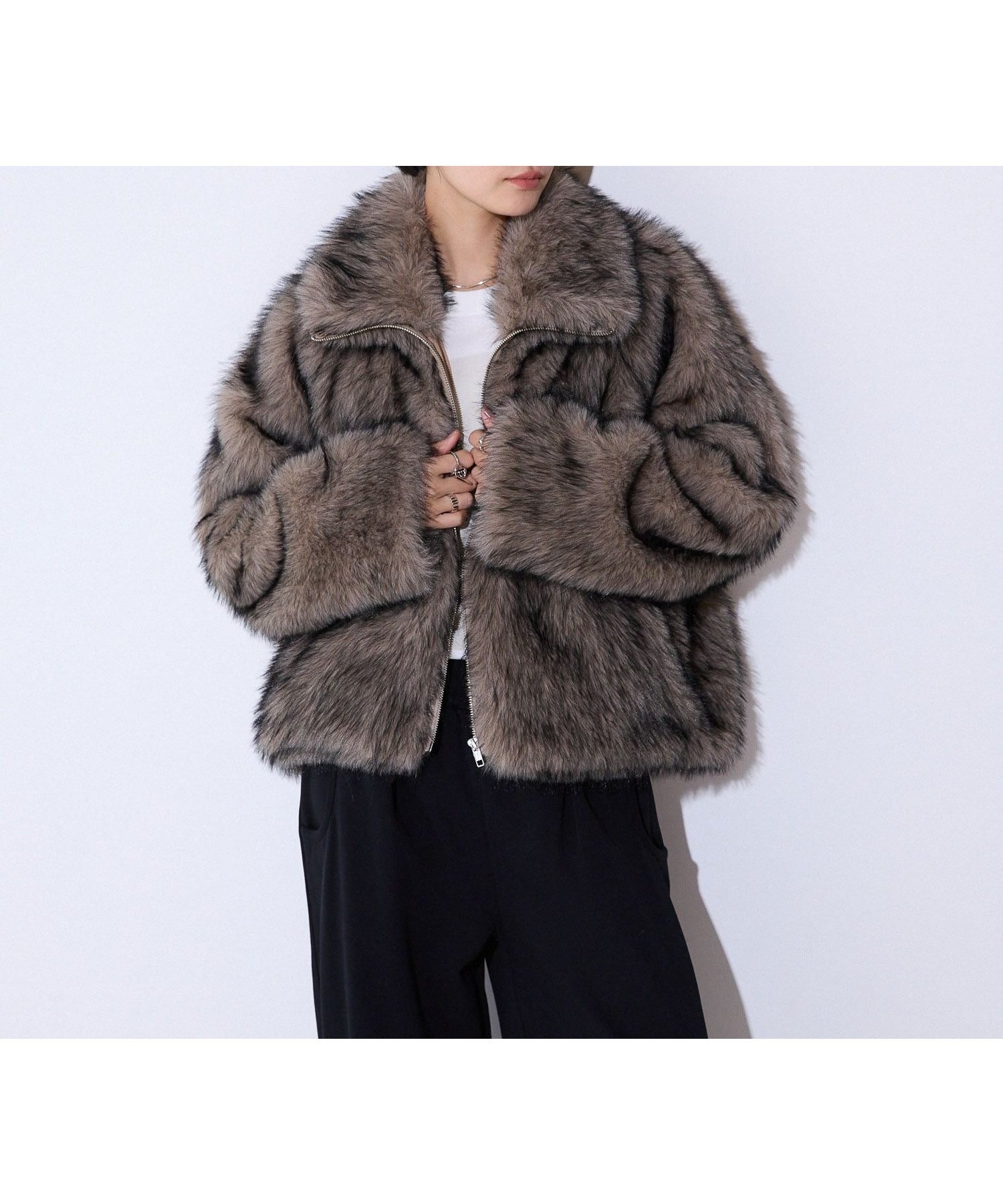 【ジーナシス/JEANASiS】のMIXカラーファーブルゾン インテリア・キッズ・メンズ・レディースファッション・服の通販 founy(ファニー) 　ファッション　Fashion　レディースファッション　Fashion for Women　アウター　Coat / Outerwear Collection　ブルゾンジャケット・スポーティアウター　Blouson Jackets　コンパクト　Compact, Small Size　バランス　Balance, Style Balance　ブルゾン　Blouson, Bomber Jacket　ボトム　Bottoms, Lower Wear　ランダム　Random, Irregular　ワイド　Wide, Wide Fit　冬　Winter / This Winter　ベージュ系その他2|ID: prp329100004851629 ipo3291000000035598764