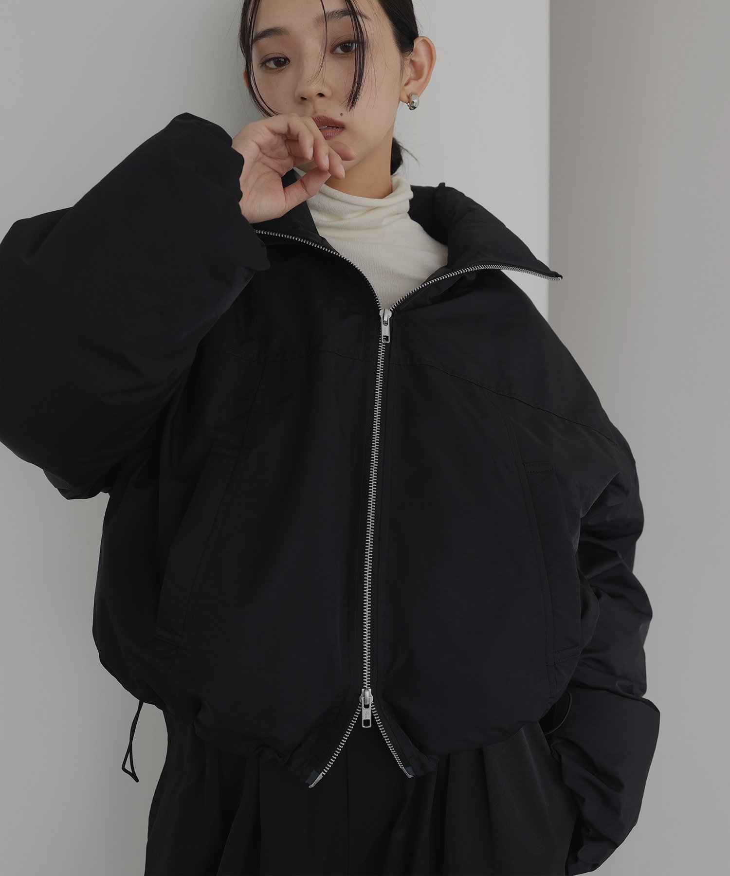 【ヘラム/hellam】のパディングショートダウンジャケット インテリア・キッズ・メンズ・レディースファッション・服の通販 founy(ファニー) 　ファッション　Fashion　レディースファッション　Fashion for Women　アウター　Coat / Outerwear Collection　レディースジャケット・軽アウター　Jackets　コンパクト　Compact, Small Size　ジャケット　Jacket, Outerwear　ダウン　Down, Puffer　ブラック|ID: prp329100004851635 ipo3291000000036219201