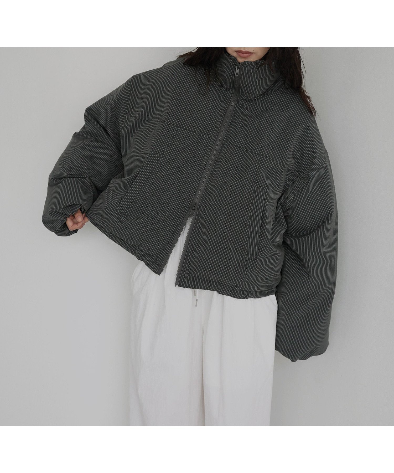 【ヘラム/hellam】のパディングショートダウンジャケット インテリア・キッズ・メンズ・レディースファッション・服の通販 founy(ファニー) 　ファッション　Fashion　レディースファッション　Fashion for Women　アウター　Coat / Outerwear Collection　レディースジャケット・軽アウター　Jackets　コンパクト　Compact, Small Size　ジャケット　Jacket, Outerwear　ダウン　Down, Puffer　チャコール|ID: prp329100004851635 ipo3291000000036219204