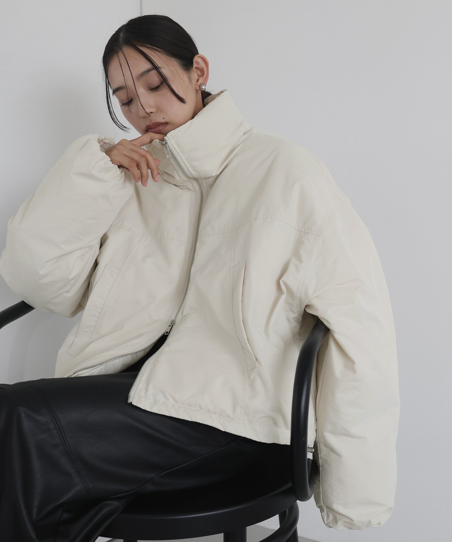 【ヘラム/hellam】のパディングショートダウンジャケット インテリア・キッズ・メンズ・レディースファッション・服の通販 founy(ファニー) 　ファッション　Fashion　レディースファッション　Fashion for Women　アウター　Coat / Outerwear Collection　レディースジャケット・軽アウター　Jackets　コンパクト　Compact, Small Size　ジャケット　Jacket, Outerwear　ダウン　Down, Puffer　アイボリー|ID: prp329100004851635 ipo3291000000036219205