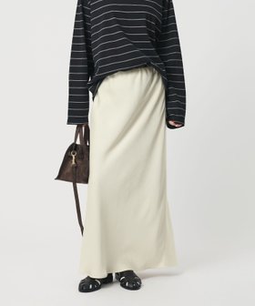 【ビューティ&ユース ユナイテッドアローズ/BEAUTY&YOUTH / UNITED ARROWS】のポリエステルサテン マーメイドフレアスカート 人気、トレンドファッション・服の通販 founy(ファニー) ファッション Fashion レディースファッション Fashion for Women スカート Skirts Aライン・フレアスカート A-Line & Flared Skirts サテン Satin, Glossy Fabric スニーカー Sneakers, Trainers ドレープ Drape, Draping Fabric フェミニン Feminine, Girly フレア Flare, Flared マーメイド Mermaid, Fishtail Silhouette リネン Linen, Linen Fabric リラックス Relax, Relaxed Fit エレガント 上品 Elegant |ID:prp329100004851691