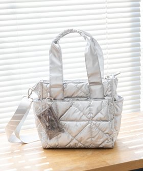 【グローバルワーク/GLOBAL WORK】 推しごとキルティング2WAYトート/286268人気、トレンドファッション・服の通販 founy(ファニー) ファッション Fashion レディースファッション Fashion for Women バッグ Bags キルティング Quilted, Quilting ショルダー Shoulder, Shoulder Strap チャーム Charm, Pendant ポケット Pocket, Pocket Detail リップ Lip, Lip Motif 軽量 Lightweight, Ultra Light ビジネス 仕事 通勤 Business / Work / Commuting |ID:prp329100004851767