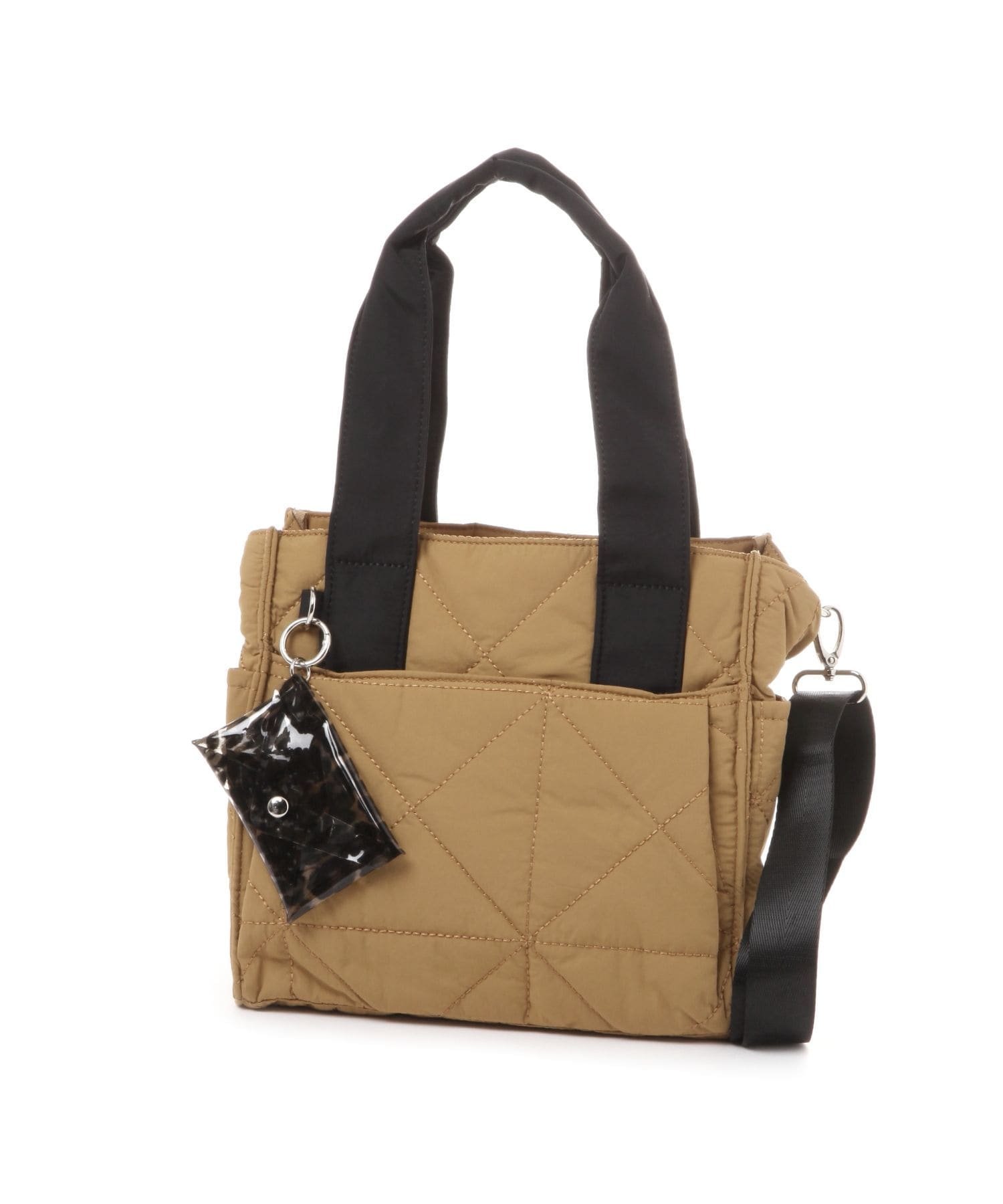 【グローバルワーク/GLOBAL WORK】の推しごとキルティング2WAYトート/286268 インテリア・キッズ・メンズ・レディースファッション・服の通販 founy(ファニー) 　ファッション　Fashion　レディースファッション　Fashion for Women　バッグ　Bags　キルティング　Quilted, Quilting　ショルダー　Shoulder, Shoulder Strap　チャーム　Charm, Pendant　ポケット　Pocket, Pocket Detail　リップ　Lip, Lip Motif　軽量　Lightweight, Ultra Light　ビジネス 仕事 通勤　Business / Work / Commuting　ブラウン|ID: prp329100004851767 ipo3291000000035603438