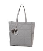 【グローバルワーク/GLOBAL WORK】の推しごとキルティングトート/145465 人気、トレンドファッション・服の通販 founy(ファニー) ファッション Fashion レディースファッション Fashion for Women バッグ Bags アクセサリー Fashion Accessories キルティング Quilted, Quilting チャーム Charm, Pendant ポーチ Pouch, Small Case リップ Lip, Lip Motif 軽量 Lightweight, Ultra Light ビジネス 仕事 通勤 Business / Work / Commuting thumbnail ライトグレー15|ID: prp329100004852167 ipo3291000000036074974