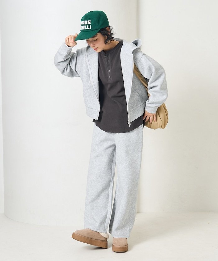 【フリークスストア/FREAK'S STORE】の【セットアイテム】ボンディング ショートジップパーカー パンツセット 25AW インテリア・キッズ・メンズ・レディースファッション・服の通販 founy(ファニー) 　ファッション　Fashion　レディースファッション　Fashion for Women　パンツ　Pants & Trousers　2025年　2025　2025-2026秋冬・A/W　Autumn/Winter 2025–26 AW25–26　冬　Winter / This Winter　おすすめ　Recommended / Our Picks　コンパクト　Compact, Small Size　セットアップ　Set-Up, Coordinated Outfit　トレンド　Trend, Trending Now　バランス　Balance, Style Balance　フォルム　Silhouette, Form　ボトム　Bottoms, Lower Wear　ボンディング　Bonding, Bonded Fabric　エレガント 上品　Elegant　旅行　Travel　A/W・秋冬　Autumn/Winter　ライトグレー|ID: prp329100004853009 ipo3291000000035646818