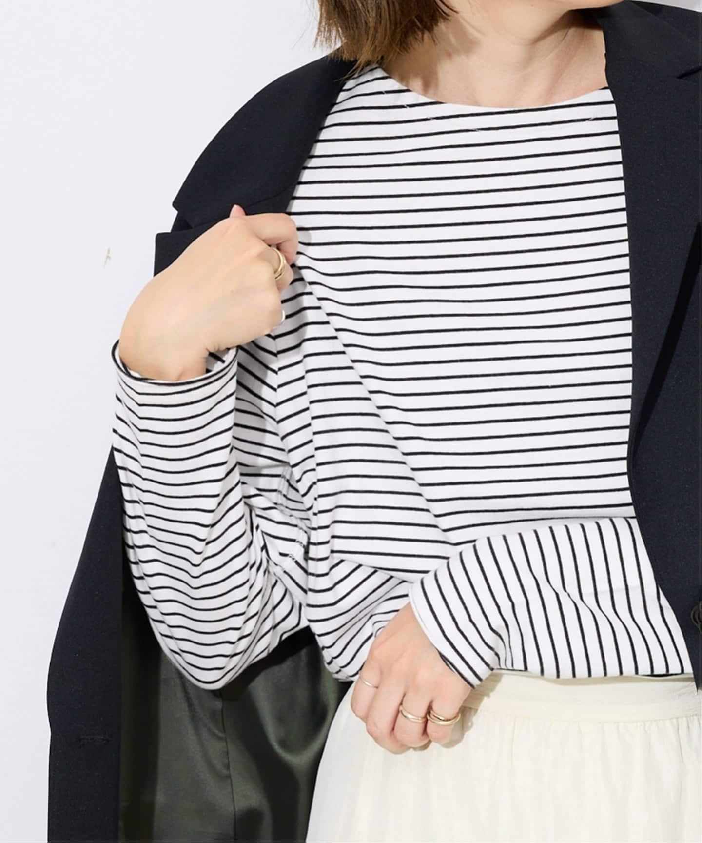 【スローブ イエナ/SLOBE IENA】のビンテージ加工ボーダーロンTEE インテリア・キッズ・メンズ・レディースファッション・服の通販 founy(ファニー) 　ファッション　Fashion　レディースファッション　Fashion for Women　トップス・カットソー　Cut & Sew Tops　ロングTシャツ・Tシャツ　Longline T-Shirts & Tees　2025年　2025　2025-2026秋冬・A/W　Autumn/Winter 2025–26 AW25–26　おすすめ　Recommended / Our Picks　インナー　Innerwear　デニム　Denim, Jeans Material　ビンテージ　Vintage, Retro Style　ベーシック　Basic, Essential　ボーダー　Border, Stripe　ホワイト|ID: prp329100004853125 ipo3291000000035648407