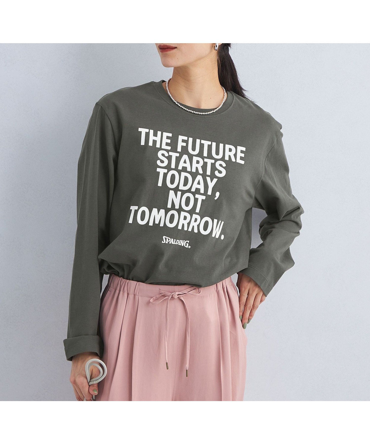 【ユナイテッドアローズ/UNITED ARROWS】の【別注】 SPALDING ロングスリーブ Tシャツ インテリア・キッズ・メンズ・レディースファッション・服の通販 founy(ファニー) 　ファッション　Fashion　レディースファッション　Fashion for Women　トップス・カットソー　Cut & Sew Tops　シャツ・ブラウス・オフィスカジュアル　Elegant Blouses & Button-Ups　ロングTシャツ・Tシャツ　Longline T-Shirts & Tees　インナー　Innerwear　春　Spring　カーディガン　Cardigan, Knitwear　サッカー　Seersucker, Summer Fabric　ジャケット　Jacket, Outerwear　スポーツ　Sports, Activewear　スリーブ　Sleeve, Long Sleeve / Short Sleeve　ネックレス　Necklace, Pendant Necklace　プリント　Print, Printed Pattern　ベーシック　Basic, Essential　別注　Limited Edition, Custom Order　メガネ　Glasses, Eyewear　ロング　Long, Long-Length　アウトレット　Outlet / Clearance　夏　Summer　ゴルフ　Golf　BLACK|ID: prp329100004853144 ipo3291000000035648652