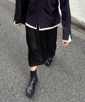 【ディスコート/Discoat】の【umm.】ドット柄サテンナロースカート 人気、トレンドファッション・服の通販 founy(ファニー) ファッション Fashion レディースファッション Fashion for Women スカート Skirts 2026年 2026 おすすめ Recommended / Our Picks カーディガン Cardigan, Knitwear サテン Satin, Glossy Fabric ジャケット Jacket, Outerwear スウェット / スエット Sweatshirt, Sweatwear スラックス Slacks, Dress Pants スリット Slit, Slit Detail デニム Denim, Jeans Material ドット Polka Dot, Dot Pattern フェミニン Feminine, Girly ランダム Random, Irregular レース Lace, Lace Fabric エレガント 上品 Elegant 人気 Popular, Best Seller |ID:prp329100004853151