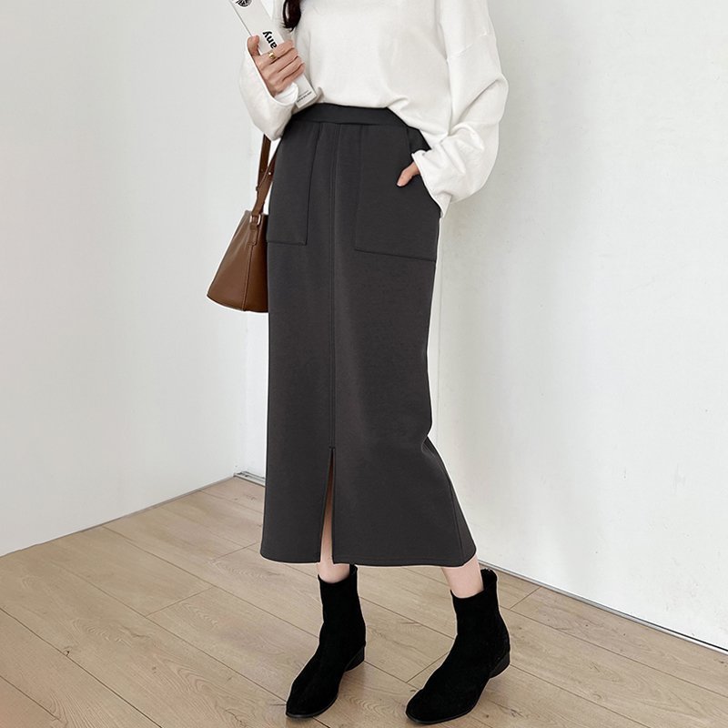 【ココモモ/COCOMOMO】の裏起毛あり/なしタイプ タイト ナロースカート ロング丈 ストレッチ スカート インテリア・キッズ・メンズ・レディースファッション・服の通販 founy(ファニー) 　ファッション　Fashion　レディースファッション　Fashion for Women　スカート　Skirts　シンプル　Simple, Minimal　ストレッチ　Stretch, Stretchy Fabric　ストレート　Straight, Straight Cut　スマホ　Smartphone, Mobile Device　スリット　Slit, Slit Detail　タイトスカート　Pencil Skirt, Tight Skirt　フロント　Front, Front Design　ポケット　Pocket, Pocket Detail　ロング　Long, Long-Length　ダークグレー|ID: prp329100004853266 ipo3291000000036258056