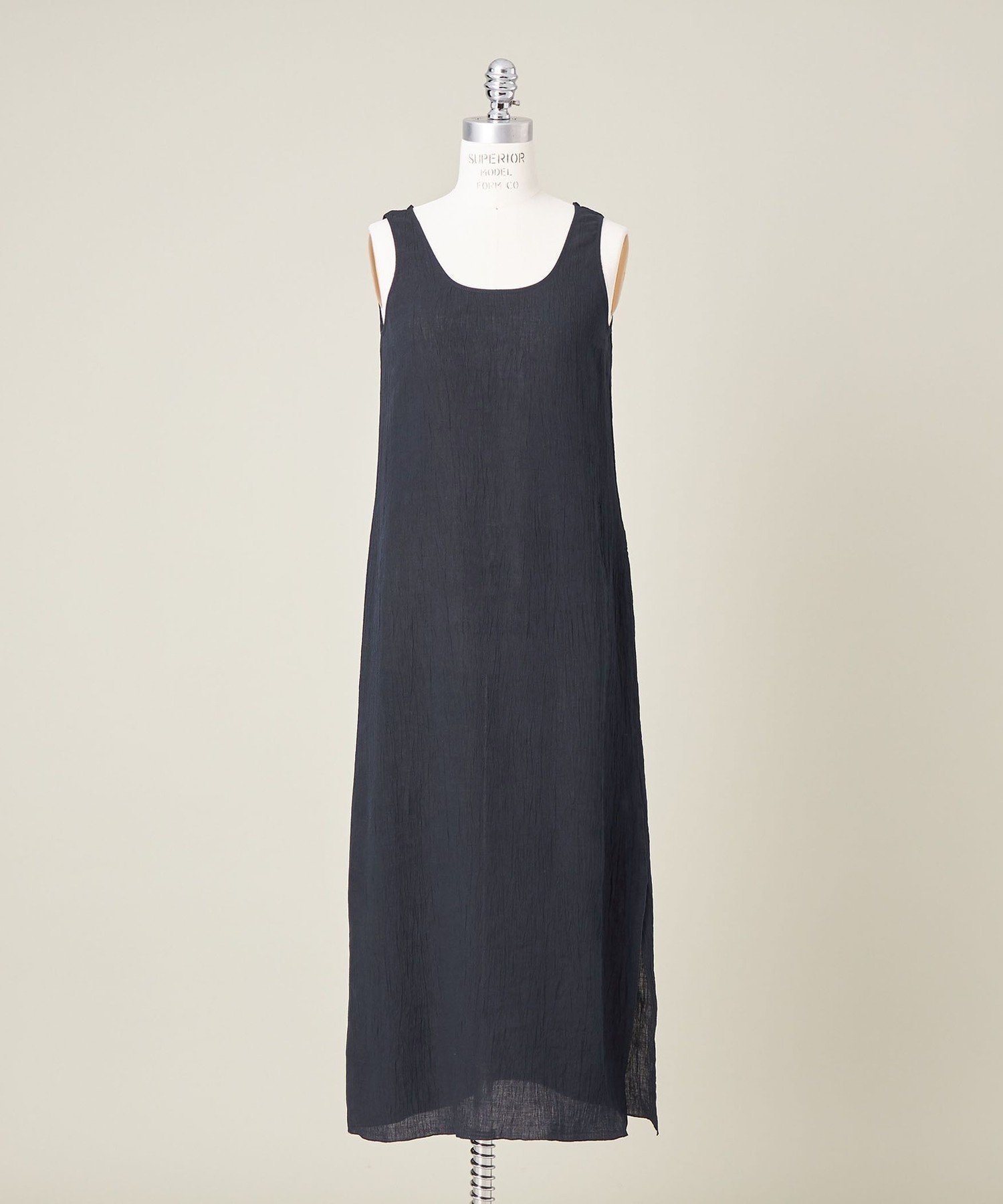 【ユナイテッドアローズ/UNITED ARROWS】のconte アサ スリット ノースリーブワンピース インテリア・キッズ・メンズ・レディースファッション・服の通販 founy(ファニー) 　ファッション　Fashion　レディースファッション　Fashion for Women　ワンピース　Dresses　スリット　Slit, Slit Detail　タンク　Tank Top, Sleeveless Top　ノースリーブ　Sleeveless, No-Sleeve　ロング　Long, Long-Length　アウトレット　Outlet / Clearance　おすすめ　Recommended / Our Picks　NAVY|ID: prp329100004853507 ipo3291000000035650559