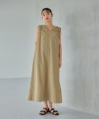 【ユナイテッドアローズ/UNITED ARROWS】のEMMEL REFINES EM ステッチギャザー ノースリーブ 2WAY ワンピース 人気、トレンドファッション・服の通販 founy(ファニー) ファッション Fashion レディースファッション Fashion for Women ワンピース Dresses 春 Spring ギャザー Gathered, Ruffled サンダル Sandals, Summer Shoes ストラップサンダル Strappy Sandals, Strap Sandals タフタ Taffeta, Structured Fabric デコルテ Décolleté, Neckline トレンド Trend, Trending Now ノースリーブ Sleeveless, No-Sleeve ピーチ Peach, Soft Touch フィット Fit, Slim Fit フェミニン Feminine, Girly フレア Flare, Flared アウトレット Outlet / Clearance おすすめ Recommended / Our Picks 夏 Summer 2025年 2025 2025春夏・S/S Spring/Summer 2025 SS25 thumbnail BEIGE|ID: prp329100004853516 ipo3291000000035650608