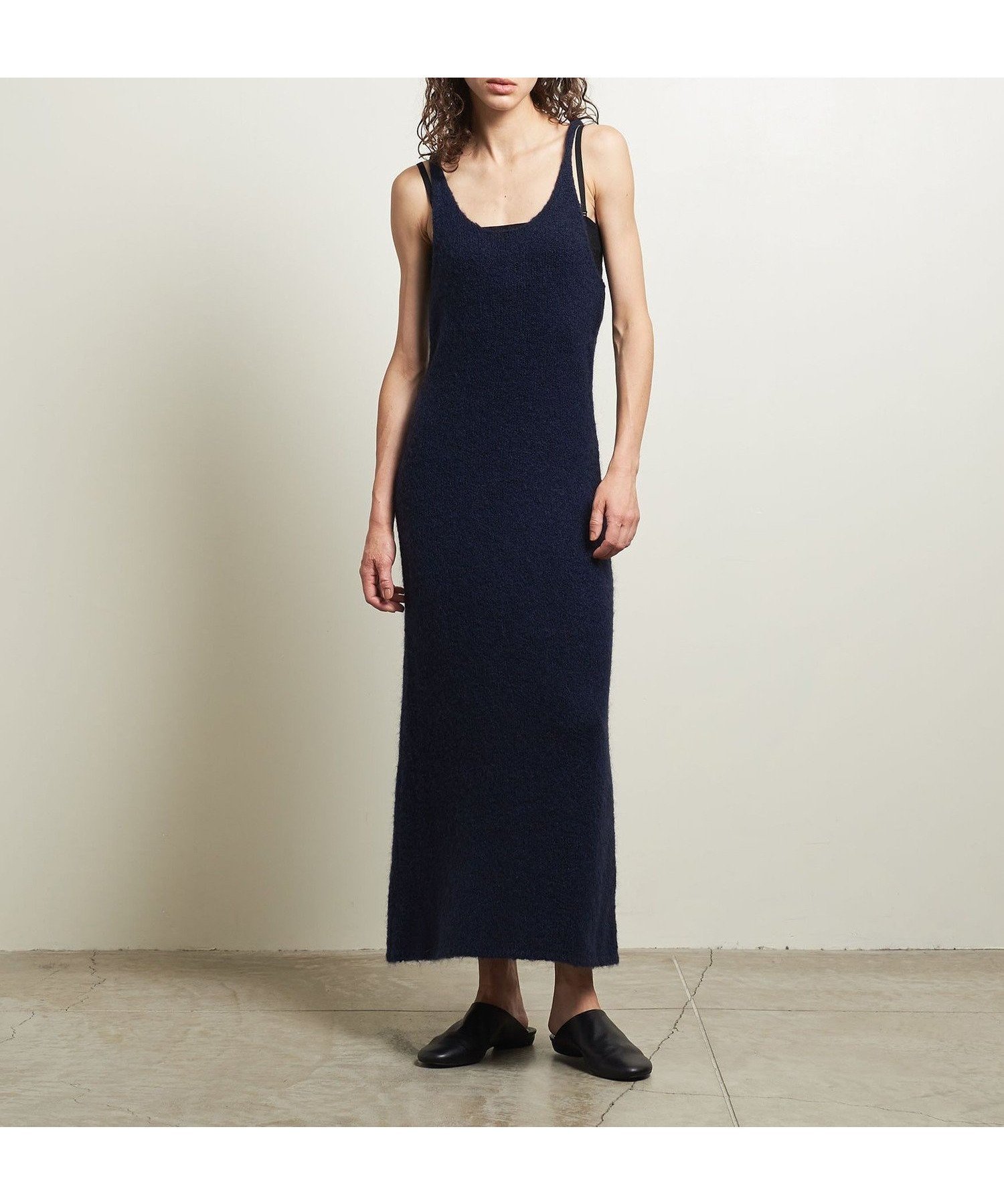 【ユナイテッドアローズ/UNITED ARROWS】のATTISESSION バックタイ ワンピース インテリア・キッズ・メンズ・レディースファッション・服の通販 founy(ファニー) 　ファッション　Fashion　レディースファッション　Fashion for Women　ワンピース　Dresses　インナー　Innerwear　カーディガン　Cardigan, Knitwear　シアー　Sheer, See-Through　スタイリッシュ　Stylish, Fashionable　ベーシック　Basic, Essential　ボトム　Bottoms, Lower Wear　ロング　Long, Long-Length　アウトレット　Outlet / Clearance　おすすめ　Recommended / Our Picks　エレガント 上品　Elegant　NAVY|ID: prp329100004853555 ipo3291000000035650849