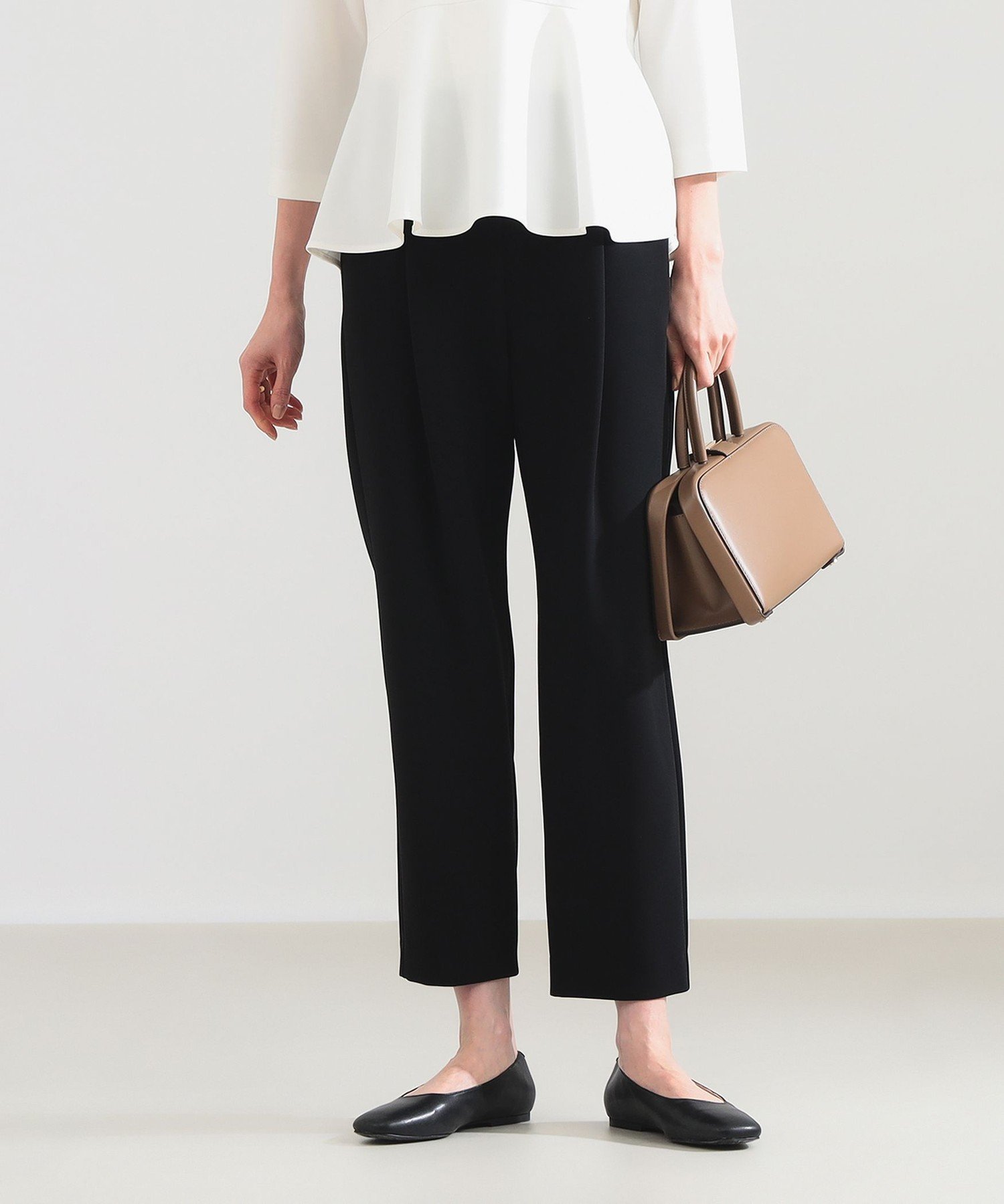 【デミルクス ビームス/Demi-Luxe BEAMS】の【期間限定+15%ポイントバック】トリアセ 1タック パンツ* ビームスセレモニー2026 ハレの日 卒入式 フォーマル 保護者会 式典 入学式 卒業式 入園式 ママスーツ 26SS インテリア・キッズ・メンズ・レディースファッション・服の通販 founy(ファニー) 　ファッション　Fashion　レディースファッション　Fashion for Women　パンツ　Pants & Trousers　バッグ　Bags　スーツ　Business Suits & Workwear　スーツパンツ・ドレスパンツ　Suit Pants / Office Trousers / Dress Pants　2026年　2026　スーツ　Suit, Formalwear　フォーマル　Formal, Dressy　入学式　Entrance Ceremony　卒業式　Graduation Ceremony　BLACK|ID: prp329100004853819 ipo3291000000036089607