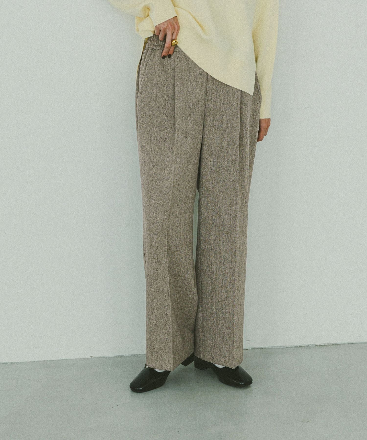 【グローバルワーク/GLOBAL WORK】のスッキリイージーパンツ/600988 インテリア・キッズ・メンズ・レディースファッション・服の通販 founy(ファニー) 　ファッション　Fashion　レディースファッション　Fashion for Women　パンツ　Pants & Trousers　春　Spring　秋　Autumn　ギャザー　Gathered, Ruffled　吸水　Absorbent, Quick-Dry　シューズ　Shoes, Footwear　ジャケット　Jacket, Outerwear　スウェット / スエット　Sweatshirt, Sweatwear　ストレッチ　Stretch, Stretchy Fabric　センター　Center, Center Line　バランス　Balance, Style Balance　フロント　Front, Front Design　おすすめ　Recommended / Our Picks　杢ベージュ52|ID: prp329100004853880 ipo3291000000036339986