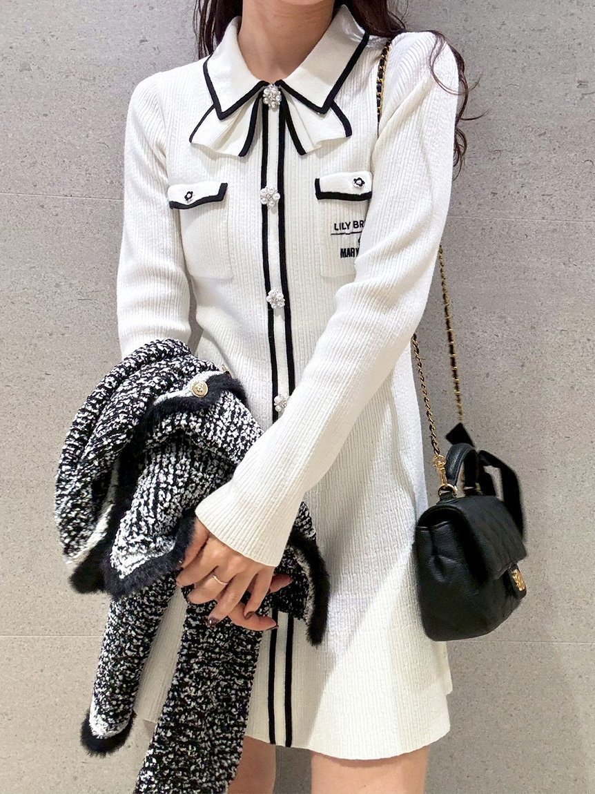 【リリーブラウン/Lily Brown】の【LILY BROWN×MARY QUANT】ビジューボタンミニニットワンピース インテリア・キッズ・メンズ・レディースファッション・服の通販 founy(ファニー) 　ファッション　Fashion　レディースファッション　Fashion for Women　ワンピース　Dresses　ニットワンピース　Knit Dresses　スマート　Smart, Elegant　フィット　Fit, Slim Fit　フロント　Front, Front Design　ポケット　Pocket, Pocket Detail　モチーフ　Motif, Design Theme　リボン　Ribbon, Bow　ロンドン　London Style, British Inspired　エレガント 上品　Elegant　WHT[001]|ID: prp329100004853898 ipo3291000000035670488