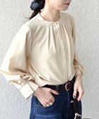 【シップス フォー ウィメン/SHIPS】のSHIPS Colors 洗濯機可能 ジョーゼット タックスリーブ ブラウス 2 人気、トレンドファッション・服の通販 founy(ファニー) ファッション Fashion レディースファッション Fashion for Women トップス・カットソー Cut & Sew Tops シャツ・ブラウス・オフィスカジュアル Elegant Blouses & Button-Ups ジョーゼット Georgette, Semi-Sheer Fabric スリーブ Sleeve, Long Sleeve / Short Sleeve フロント Front, Front Design メンズ Men's, Menswear アウトレット Outlet / Clearance エレガント 上品 Elegant ビジネス 仕事 通勤 Business / Work / Commuting thumbnail クリーム|ID: prp329100004854217 ipo3291000000035702569