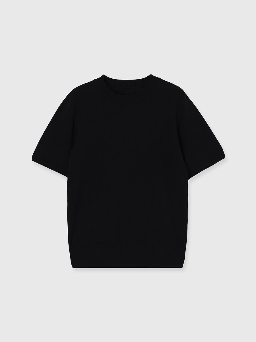 【アニュアンス/anuans】のハーフスリーブニットプルオーバー インテリア・キッズ・メンズ・レディースファッション・服の通販 founy(ファニー) 　ファッション　Fashion　レディースファッション　Fashion for Women　トップス・カットソー　Cut & Sew Tops　ニット　Knit Tops & Sweaters　カジュアルプルオーバー・ニットトップス　Pullovers & Knit Tops / Casual Pullovers　イタリア　Italy　インナー　Innerwear　カーディガン　Cardigan, Knitwear　抗菌　Antibacterial, Bacteria-Resistant　シンプル　Simple, Minimal　ジャケット　Jacket, Outerwear　なめらか　Smooth, Silky Texture　バランス　Balance, Style Balance　ボトム　Bottoms, Lower Wear　ラグジュアリー　Luxury, Elegant　夏　Summer　BLACK|ID: prp329100004854221 ipo3291000000035702811